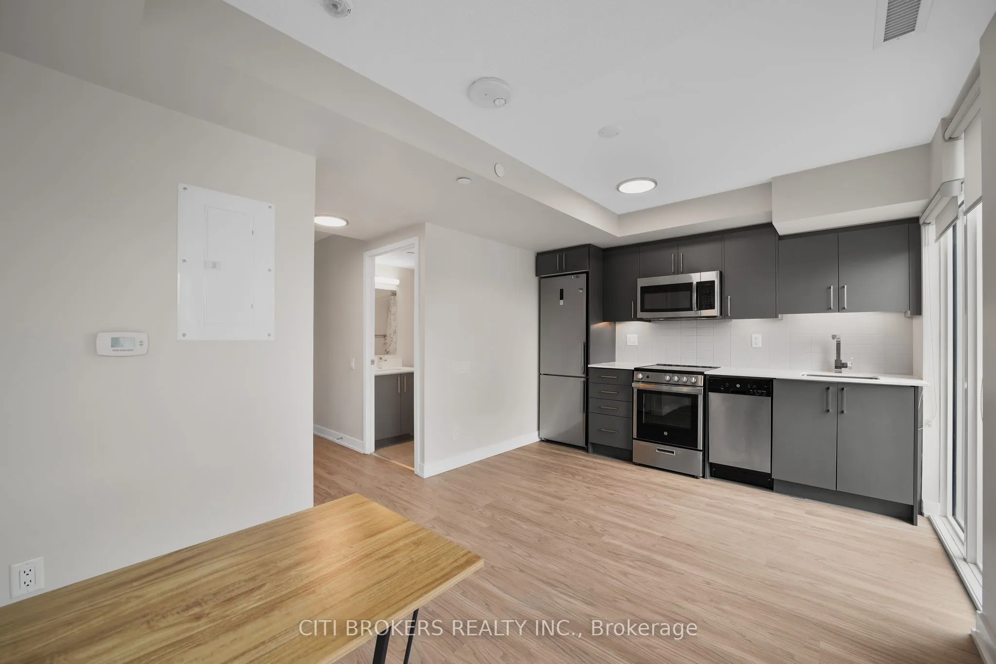 38 Monte Kwinter Court, #1019