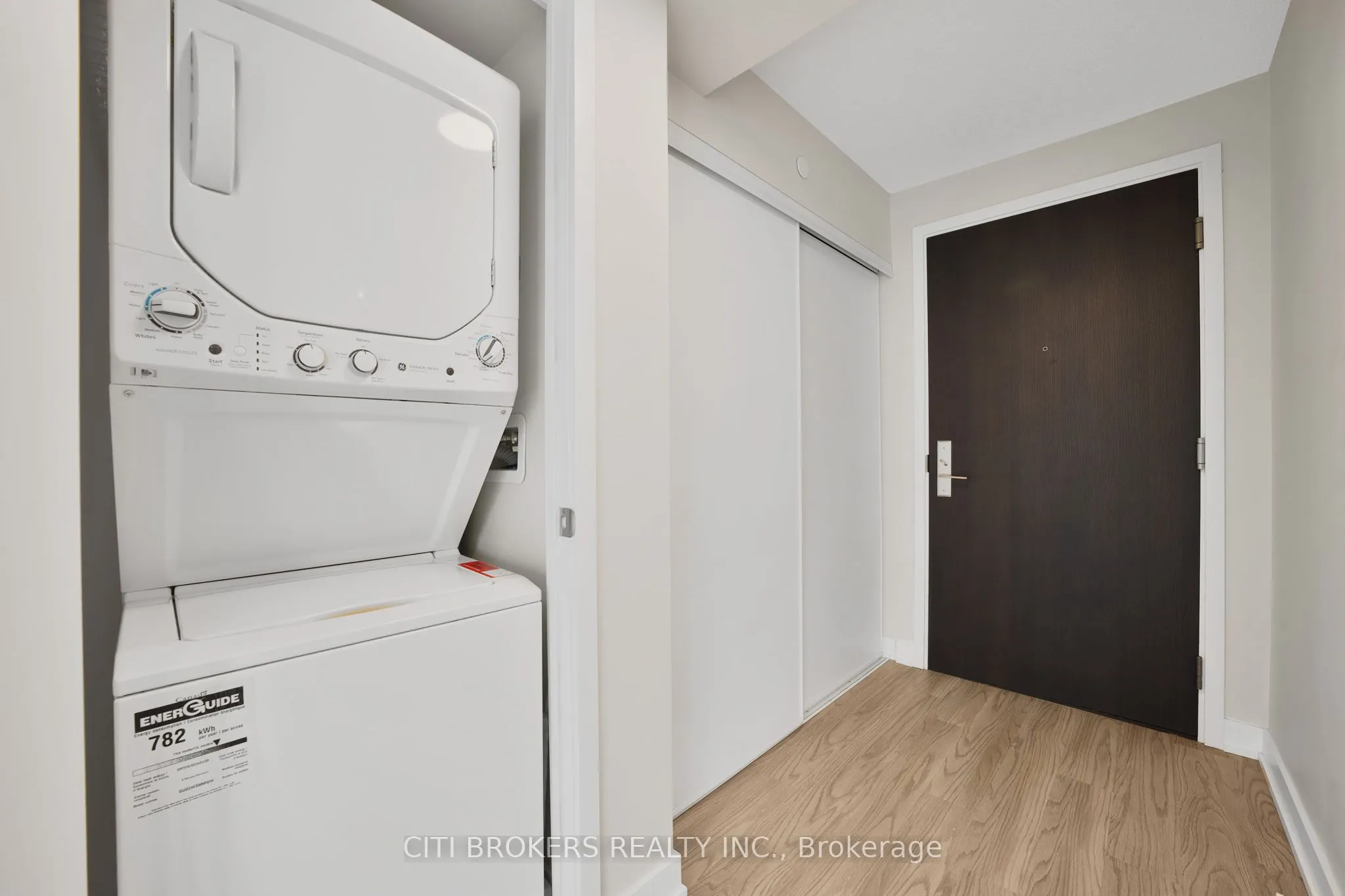 38 Monte Kwinter Court, #1019