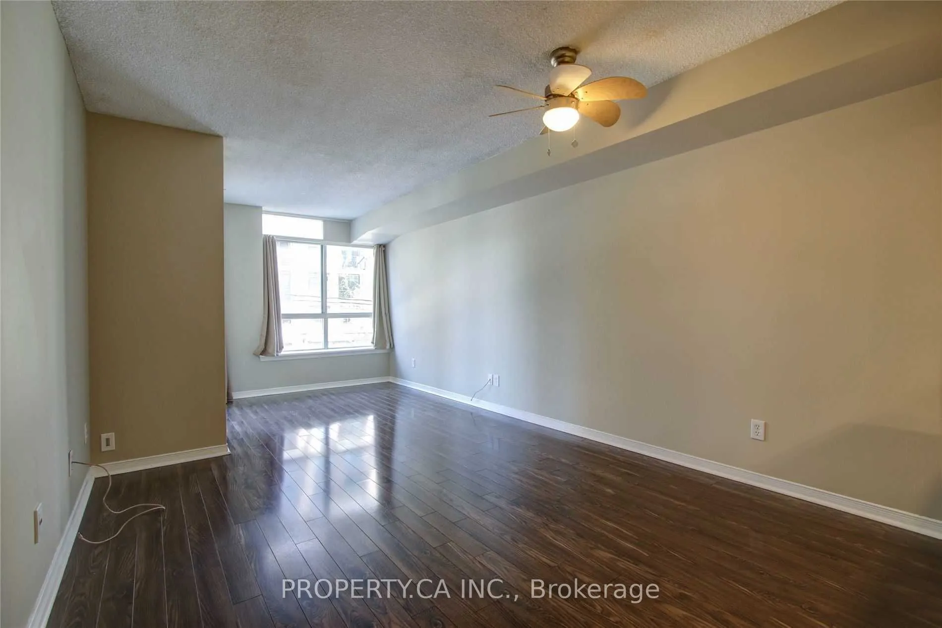 801 King Street W, #217