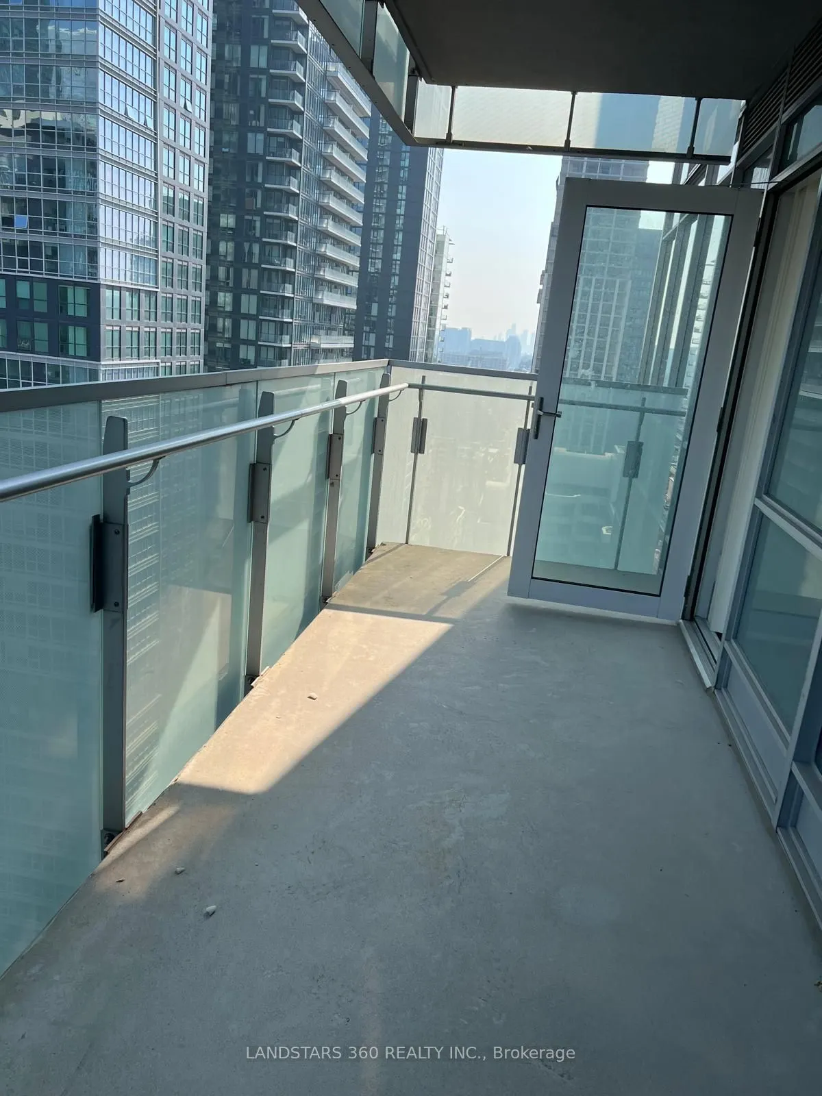 80 John Street, #2803