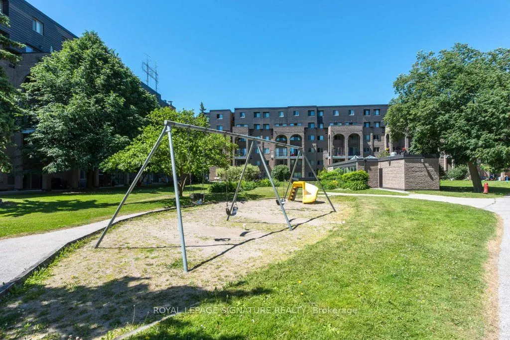 4005 Don Mills Road, #235