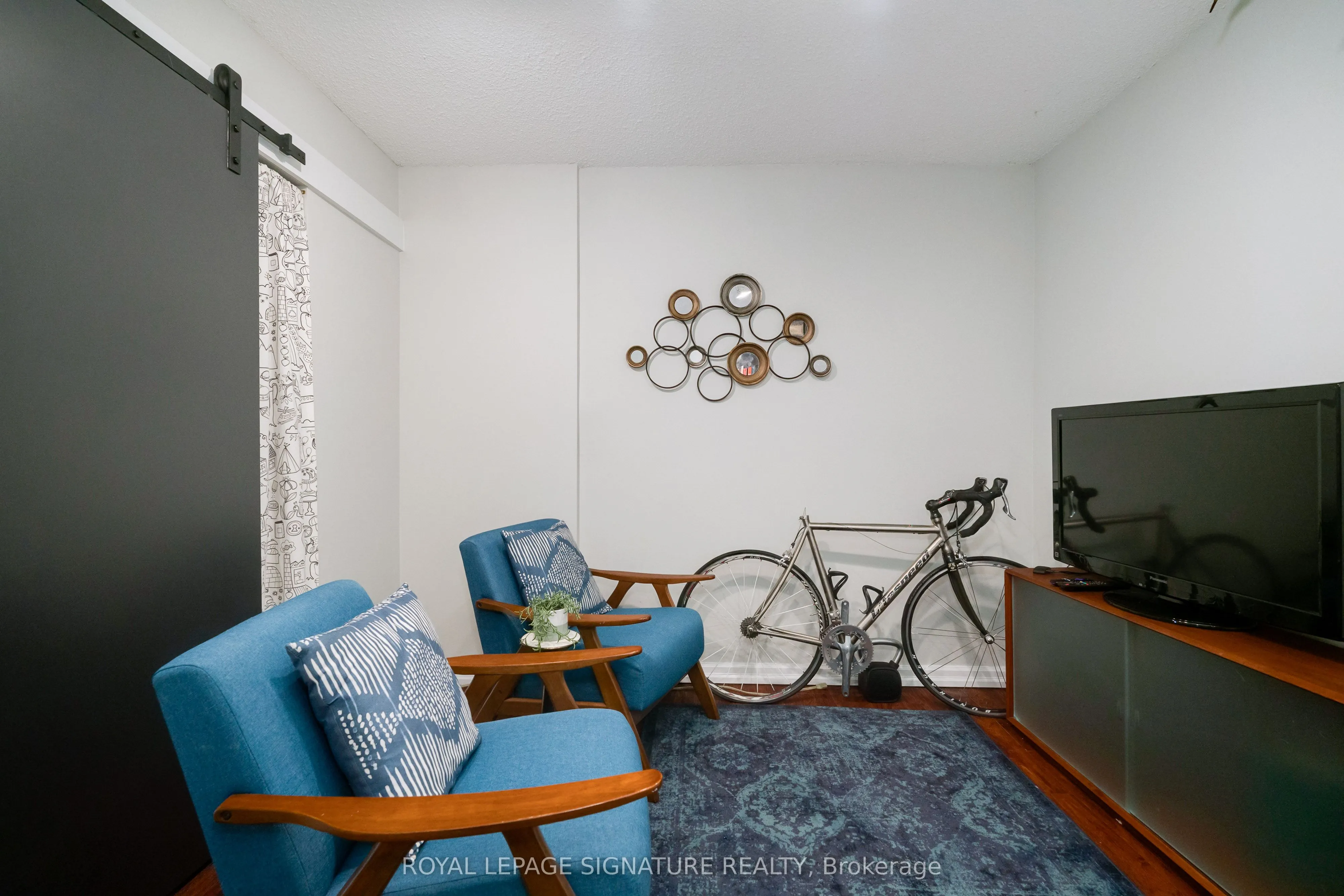 4005 Don Mills Road, #235