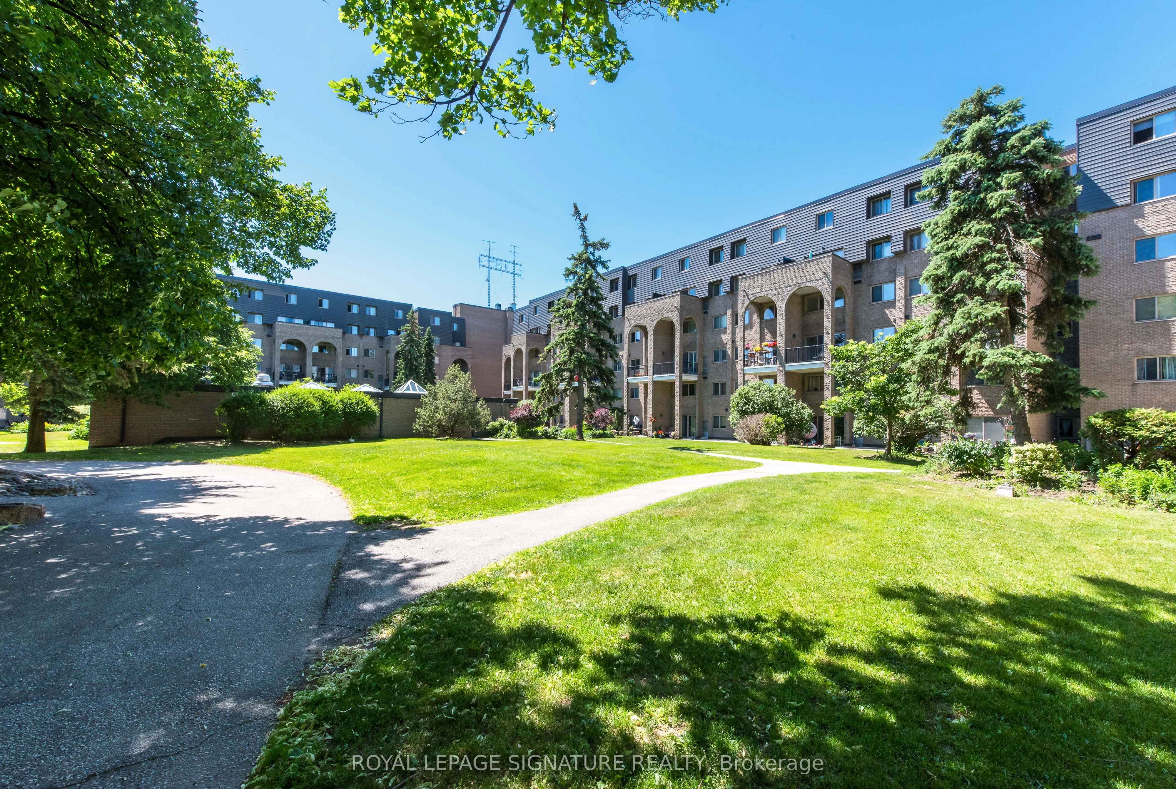 4005 Don Mills Road, #235
