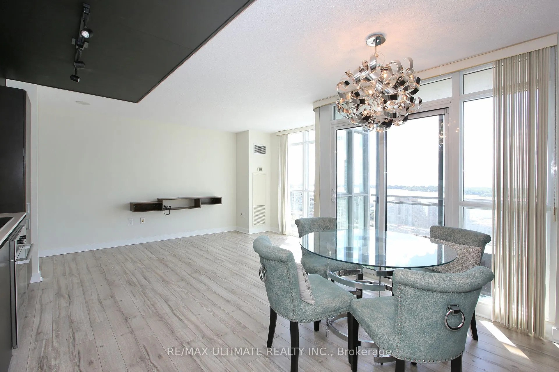 15 Iceboat Terrace, #2109