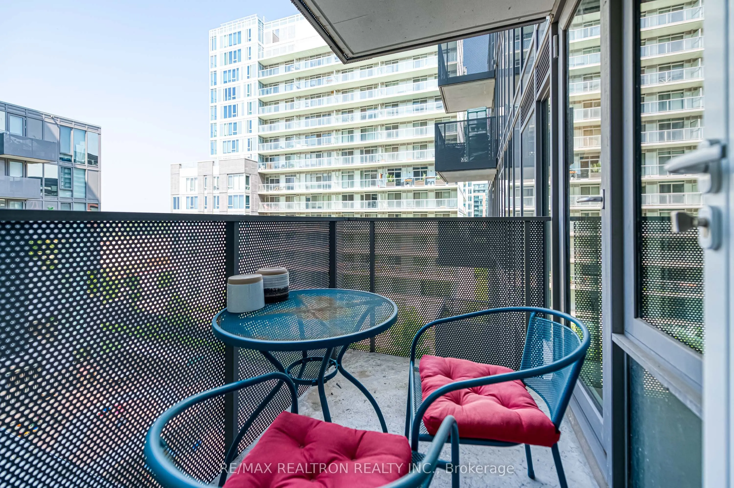 38 Monte Kwinter Court, #501