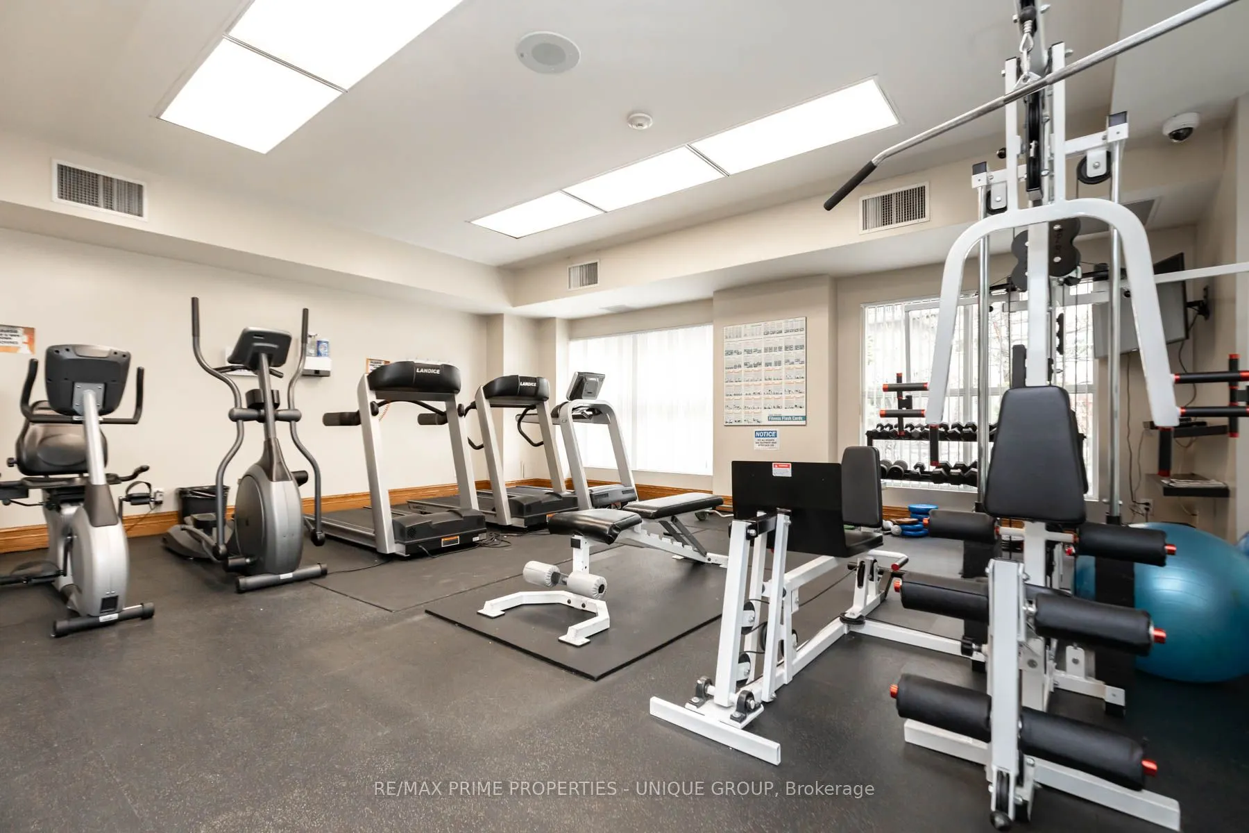 18 Concorde Place, #726