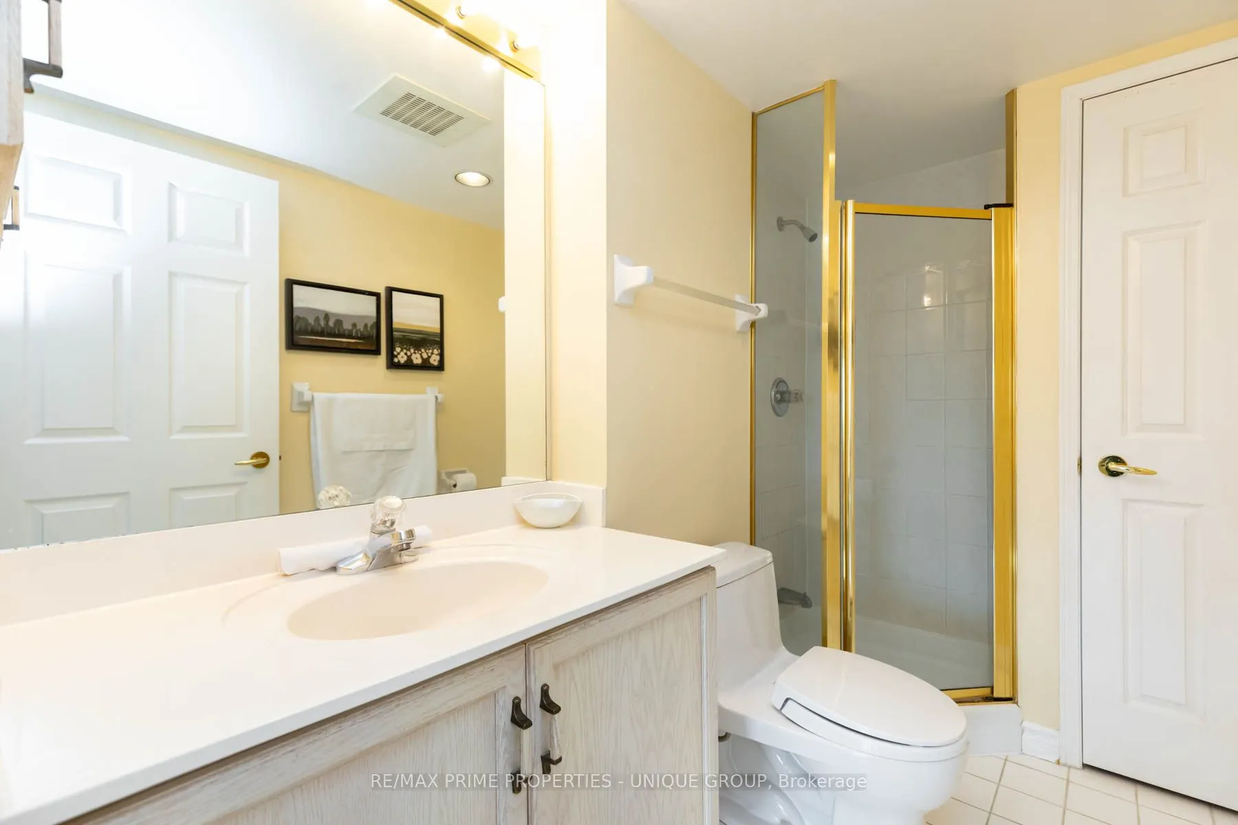 18 Concorde Place, #726