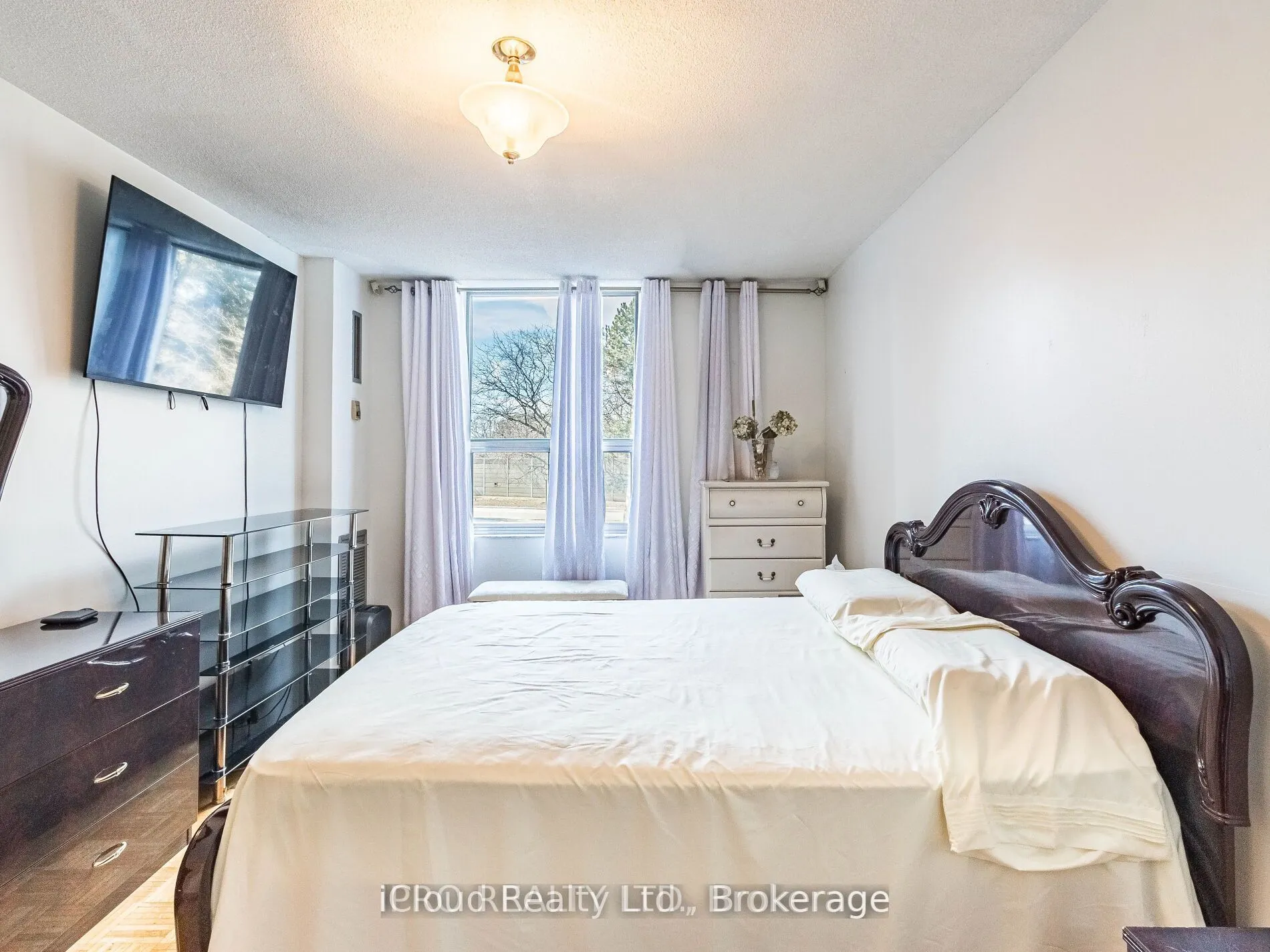 5 Shady Golfway, #205