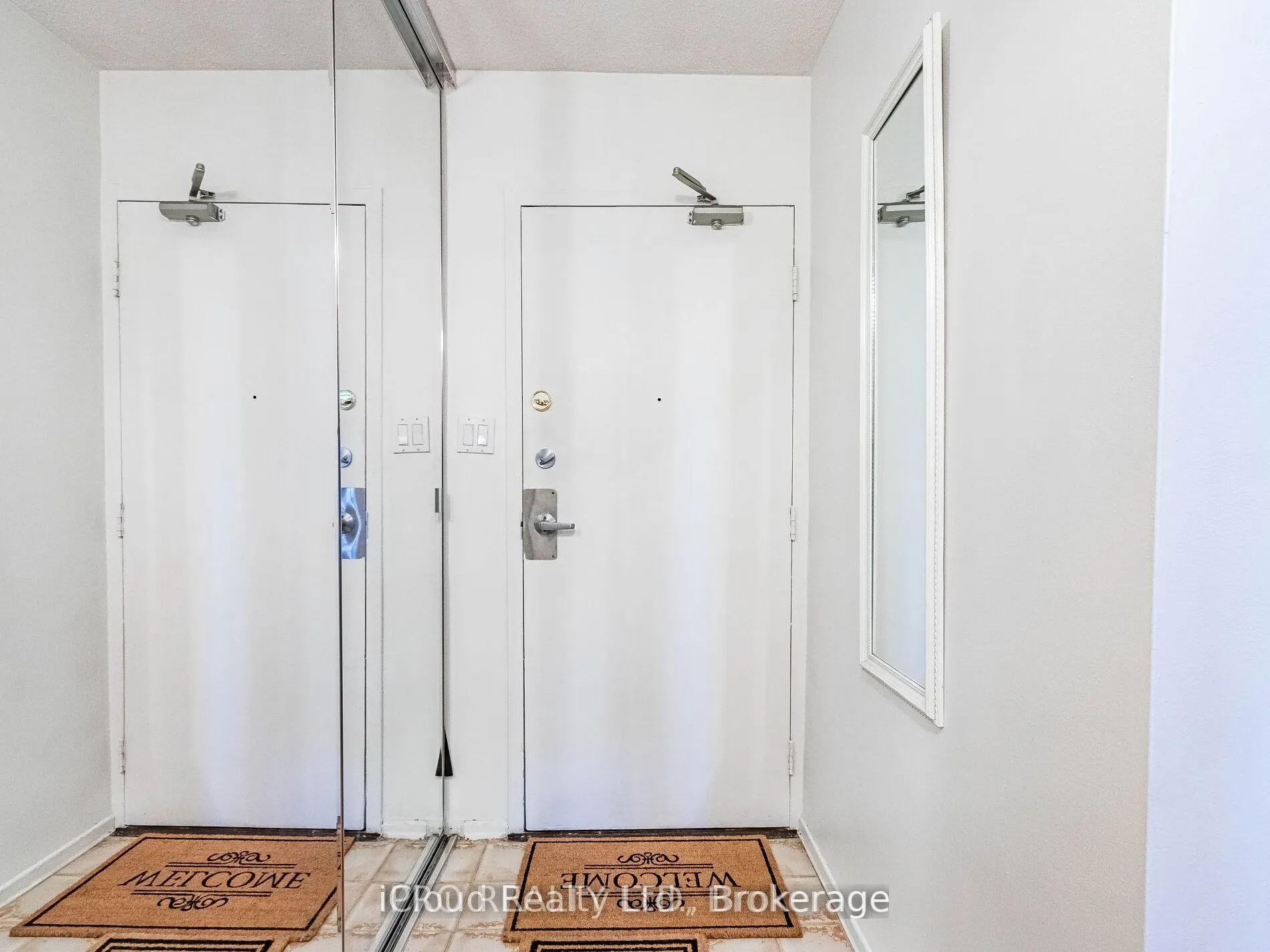 5 Shady Golfway, #205