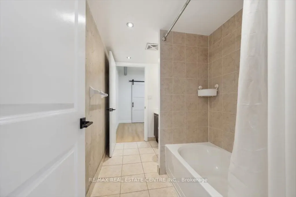 150 Sudbury Street, #1407