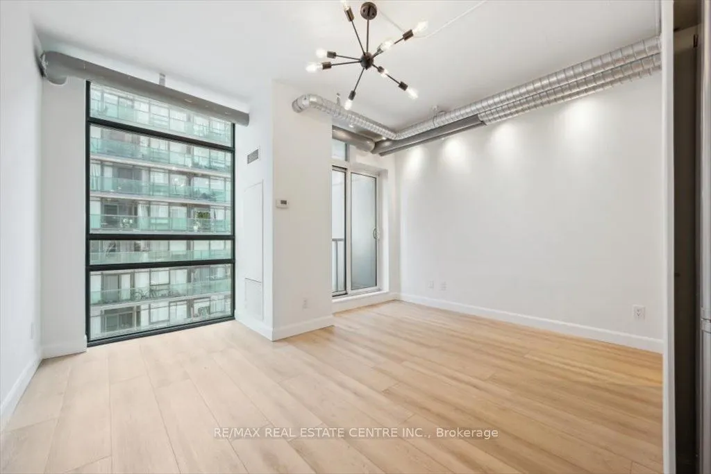 150 Sudbury Street, #1407