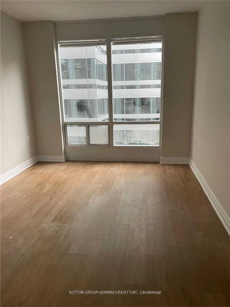 85 Bloor Street E, #610