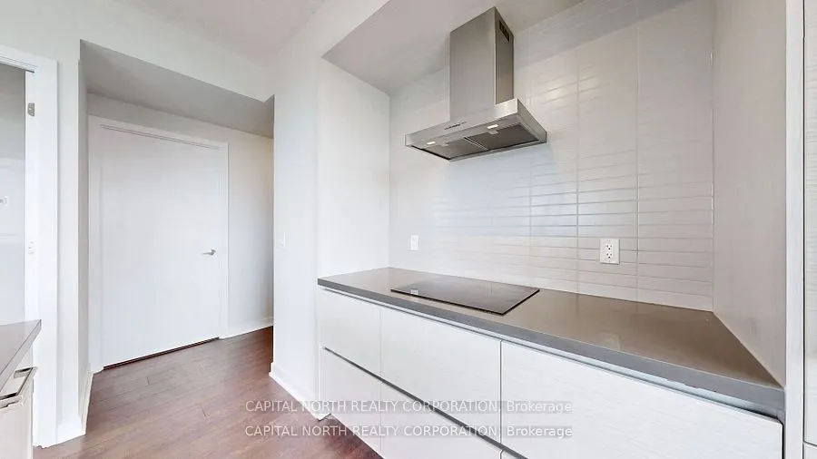 2221 Yonge Street, #4408