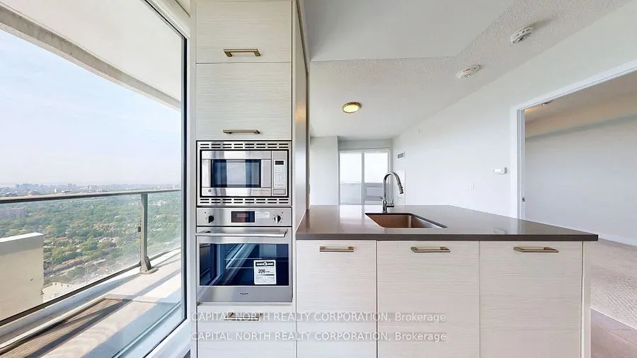 2221 Yonge Street, #4408
