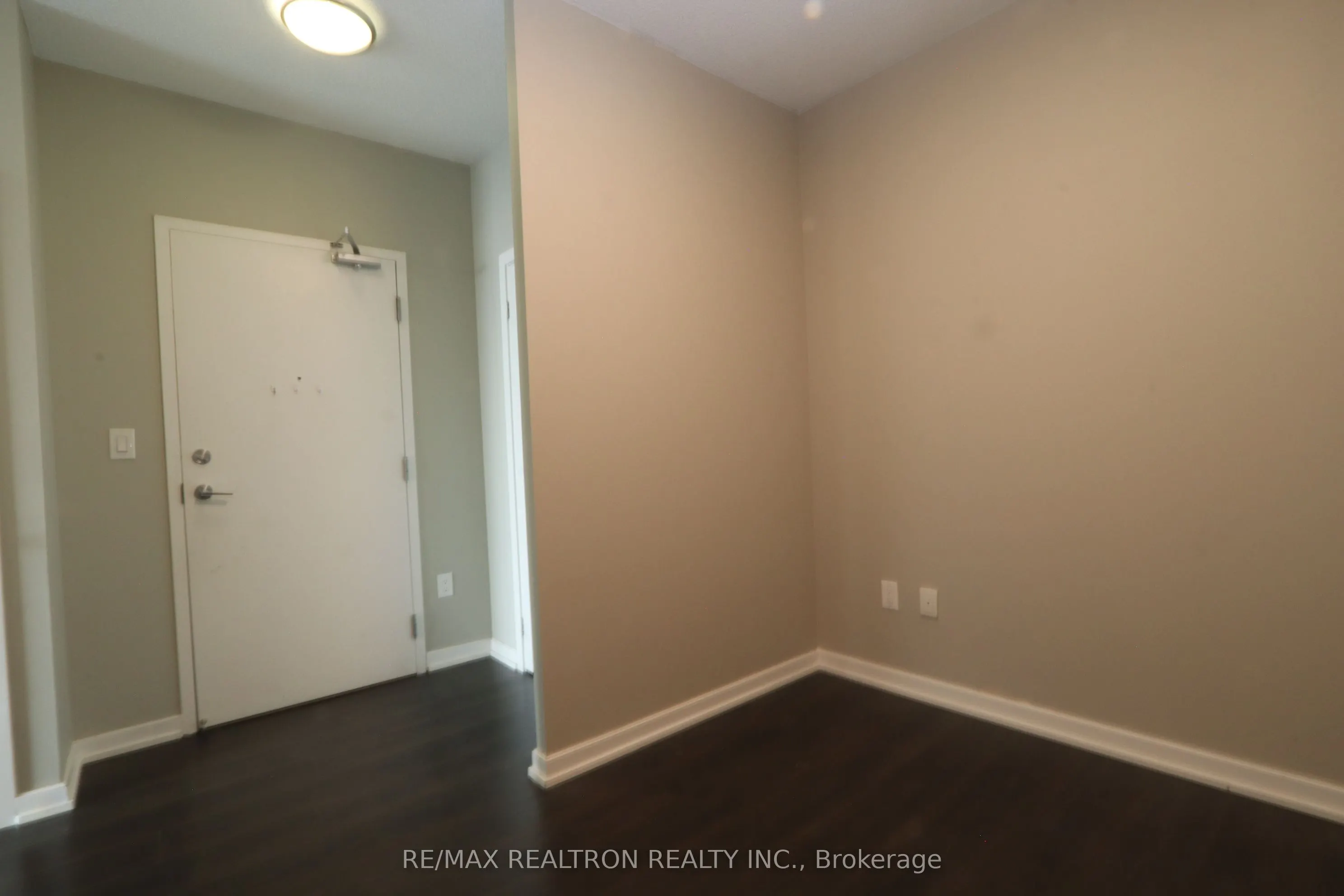 66 Forest Manor Road, #2601