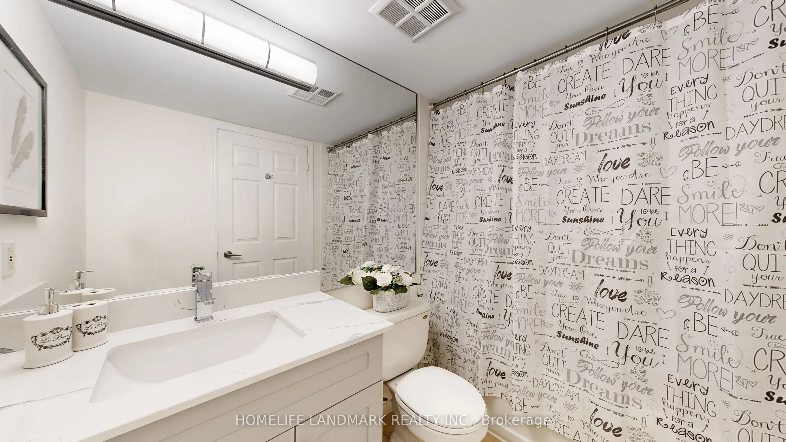 451 Rosewell Avenue, #404