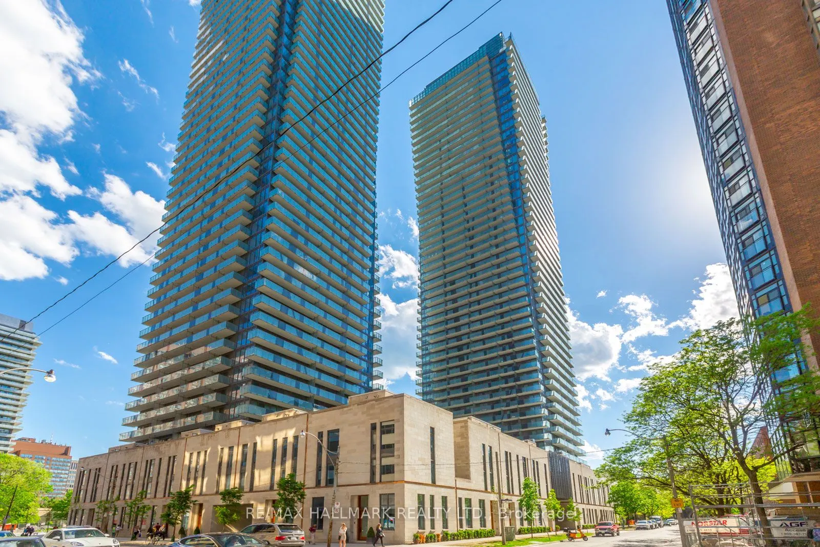 1080 Bay Street, #1406
