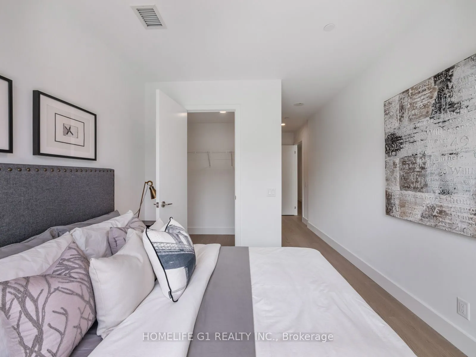 6 Greenbriar Road, #7