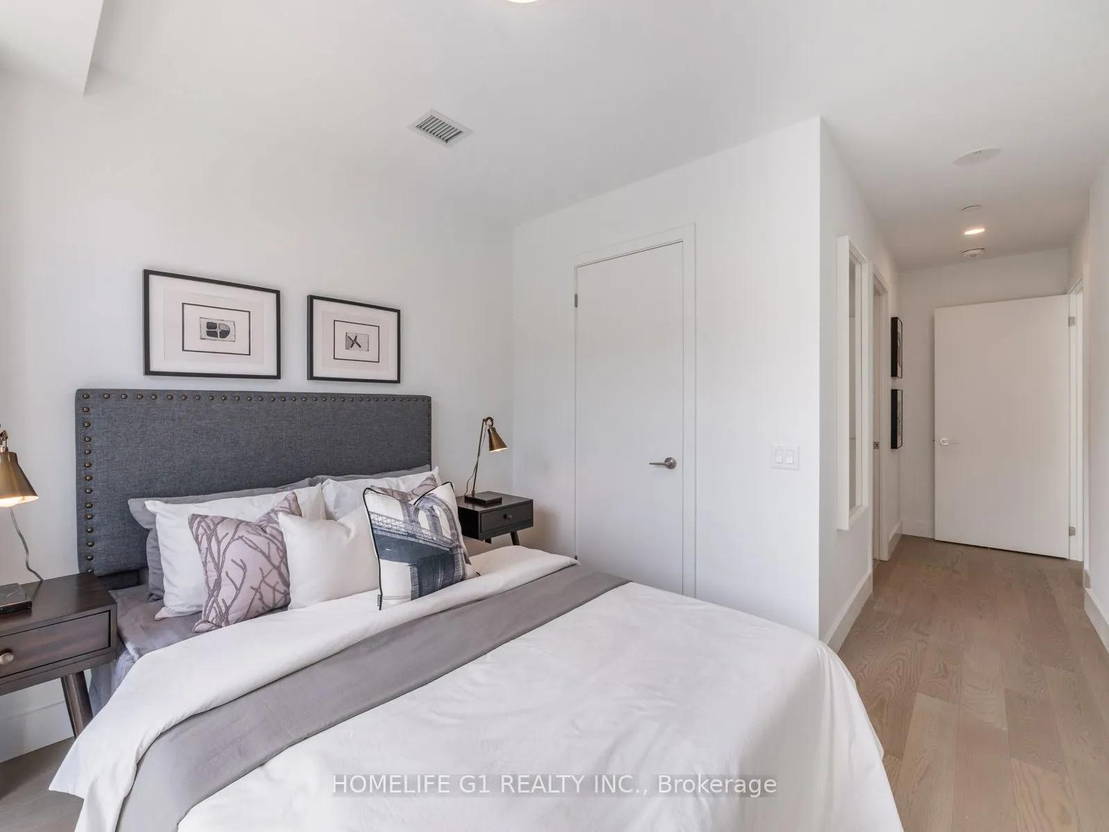 6 Greenbriar Road, #7