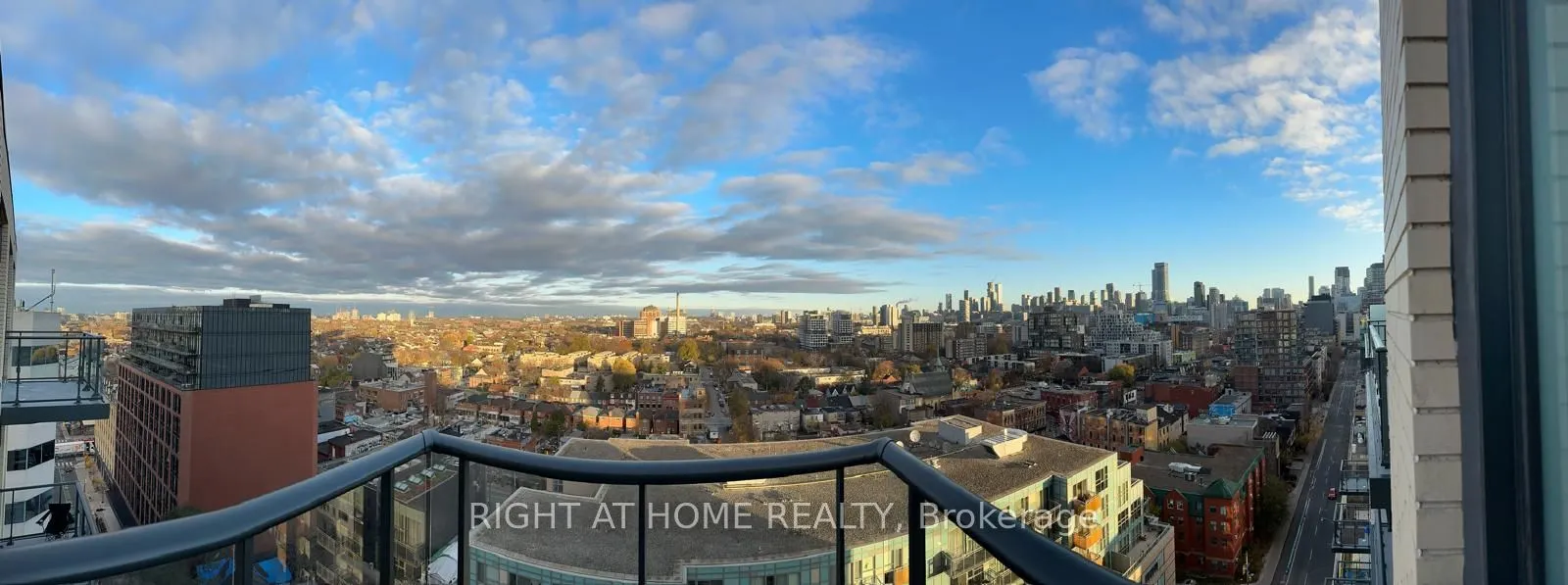 543 Richmond Street W, #PH01