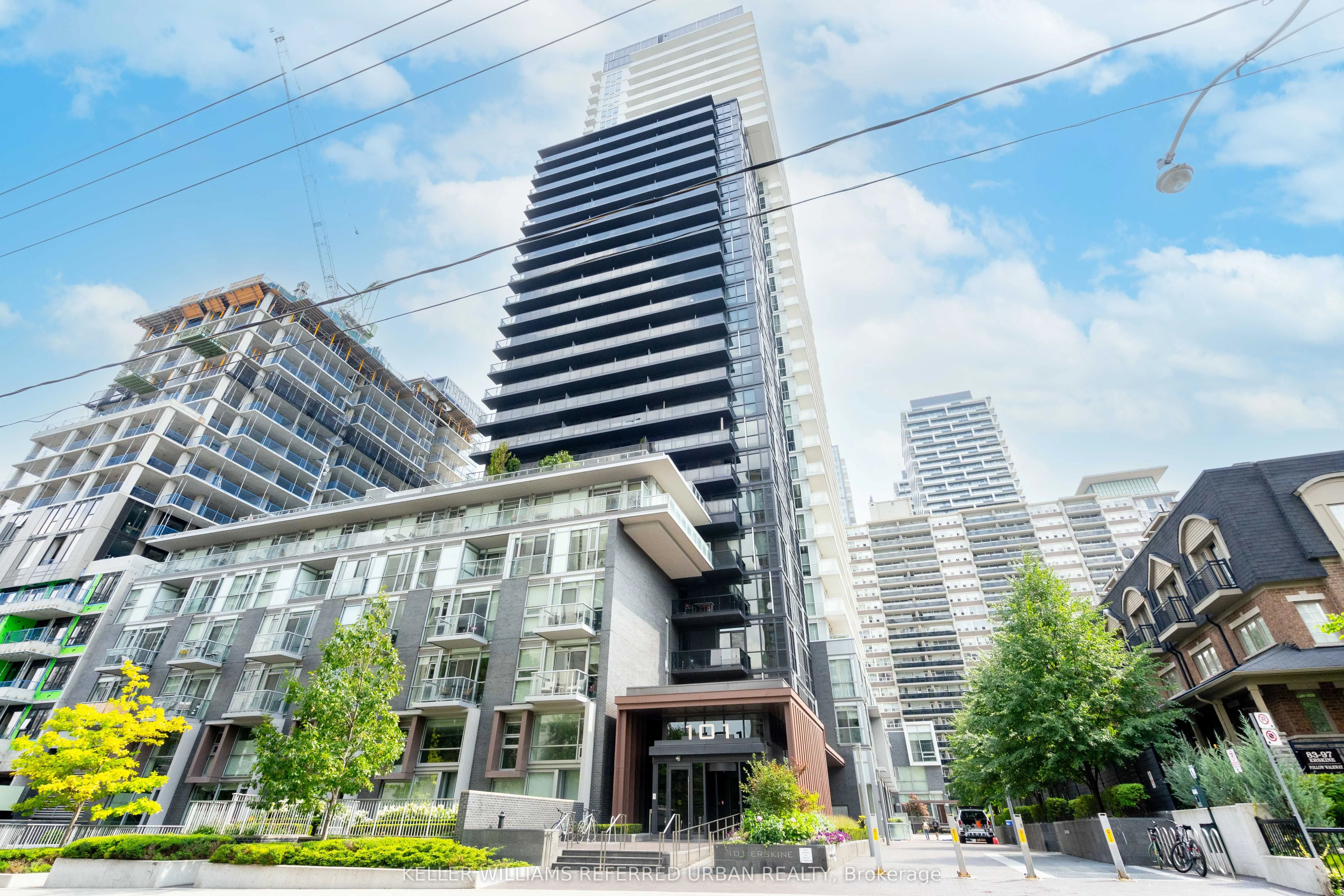 101 Erskine Avenue, #1802