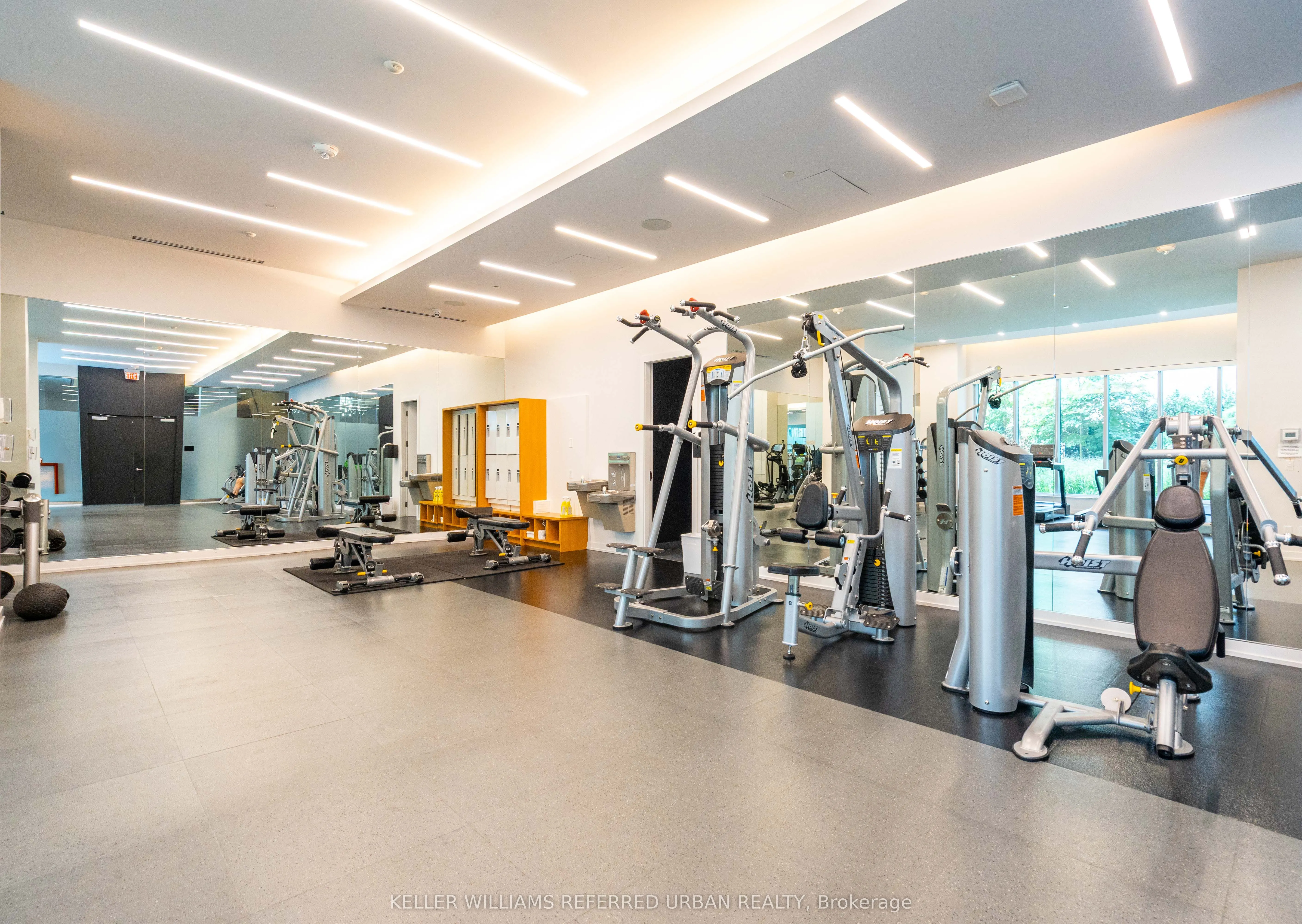 101 Erskine Avenue, #1802