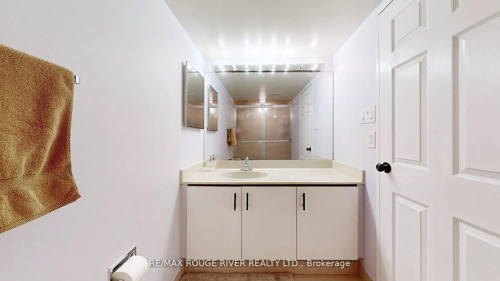 131 Torresdale Avenue, #901