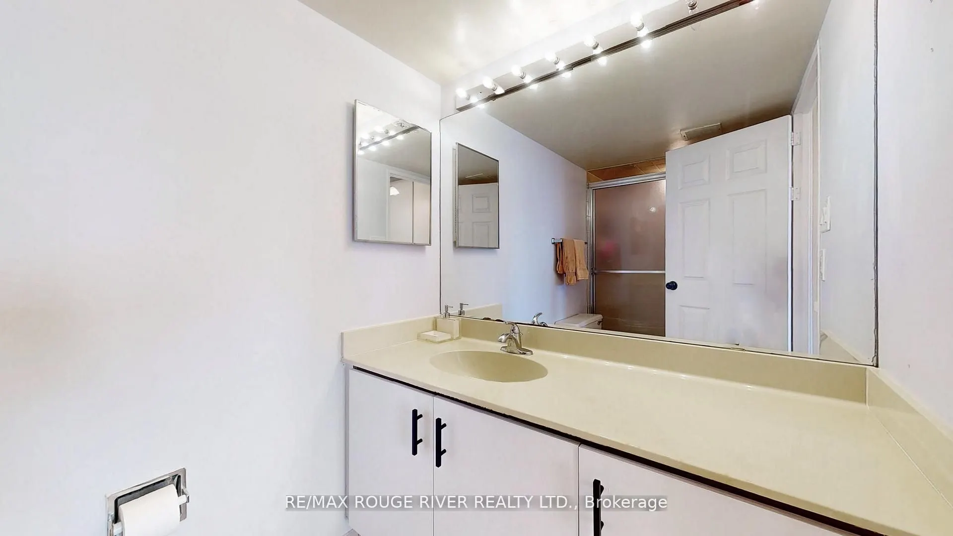 131 Torresdale Avenue, #901