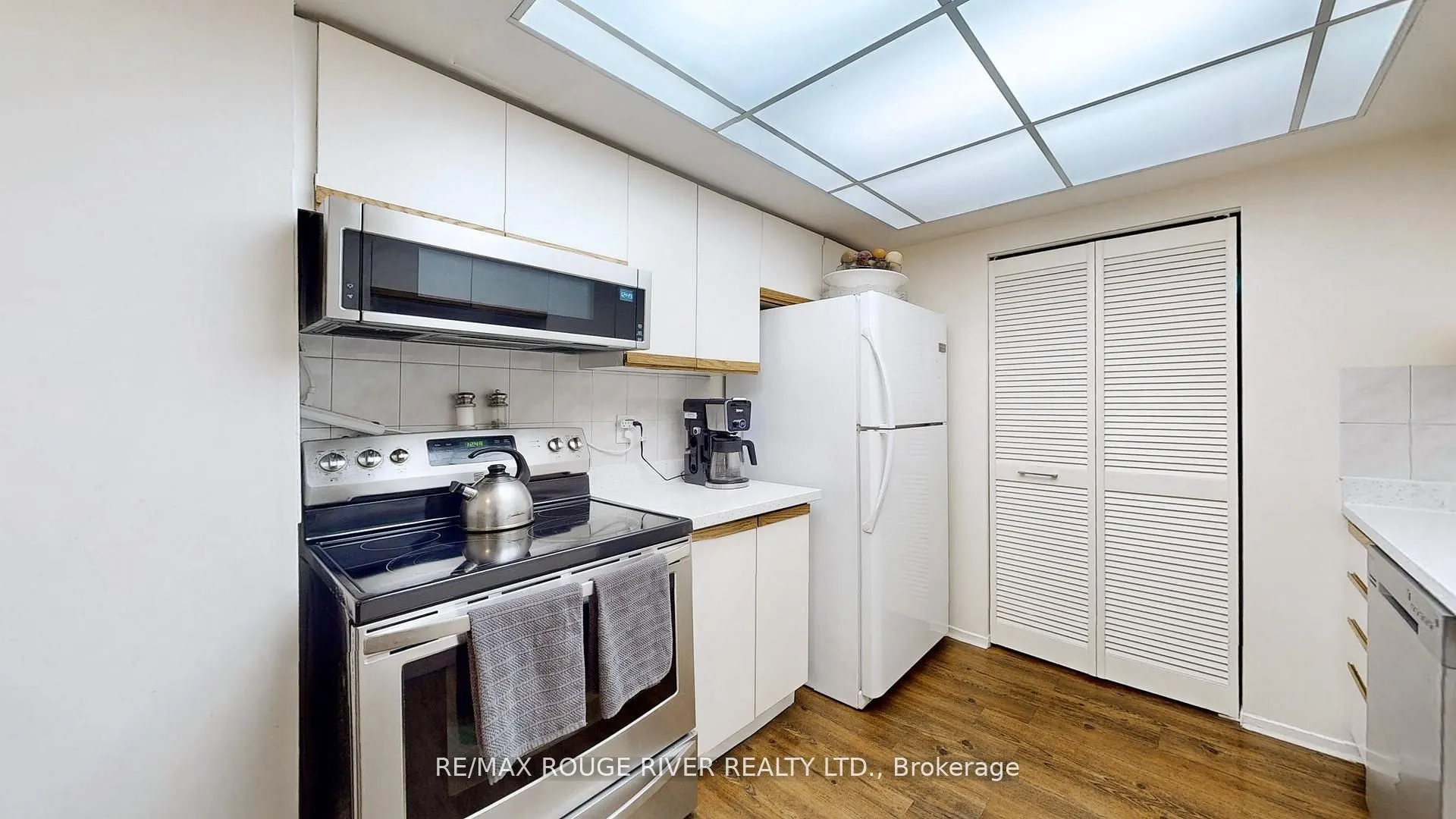 131 Torresdale Avenue, #901