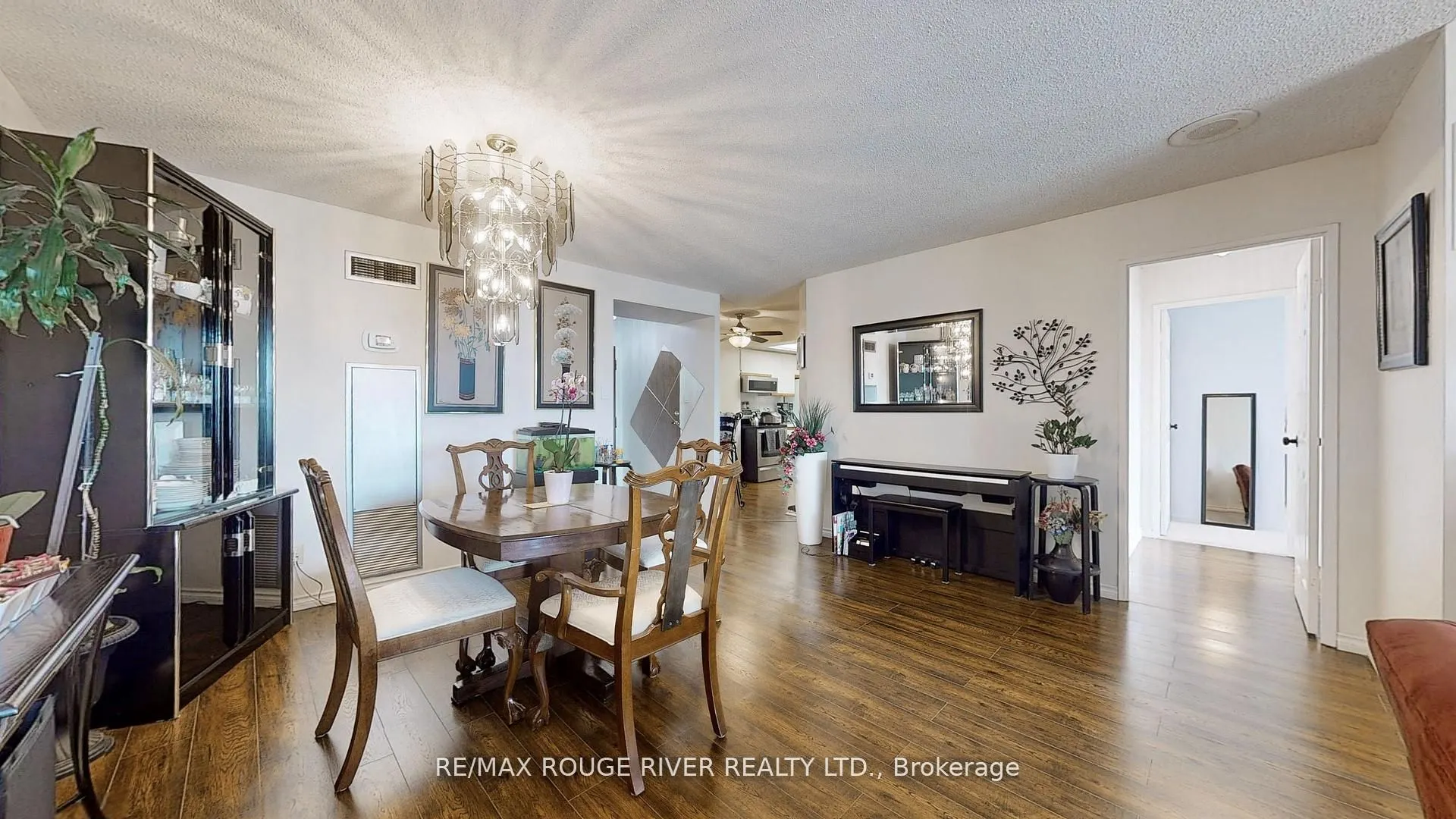 131 Torresdale Avenue, #901