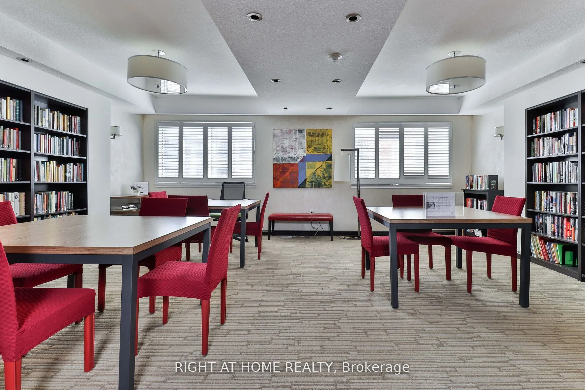 225 Davenport Road, #402