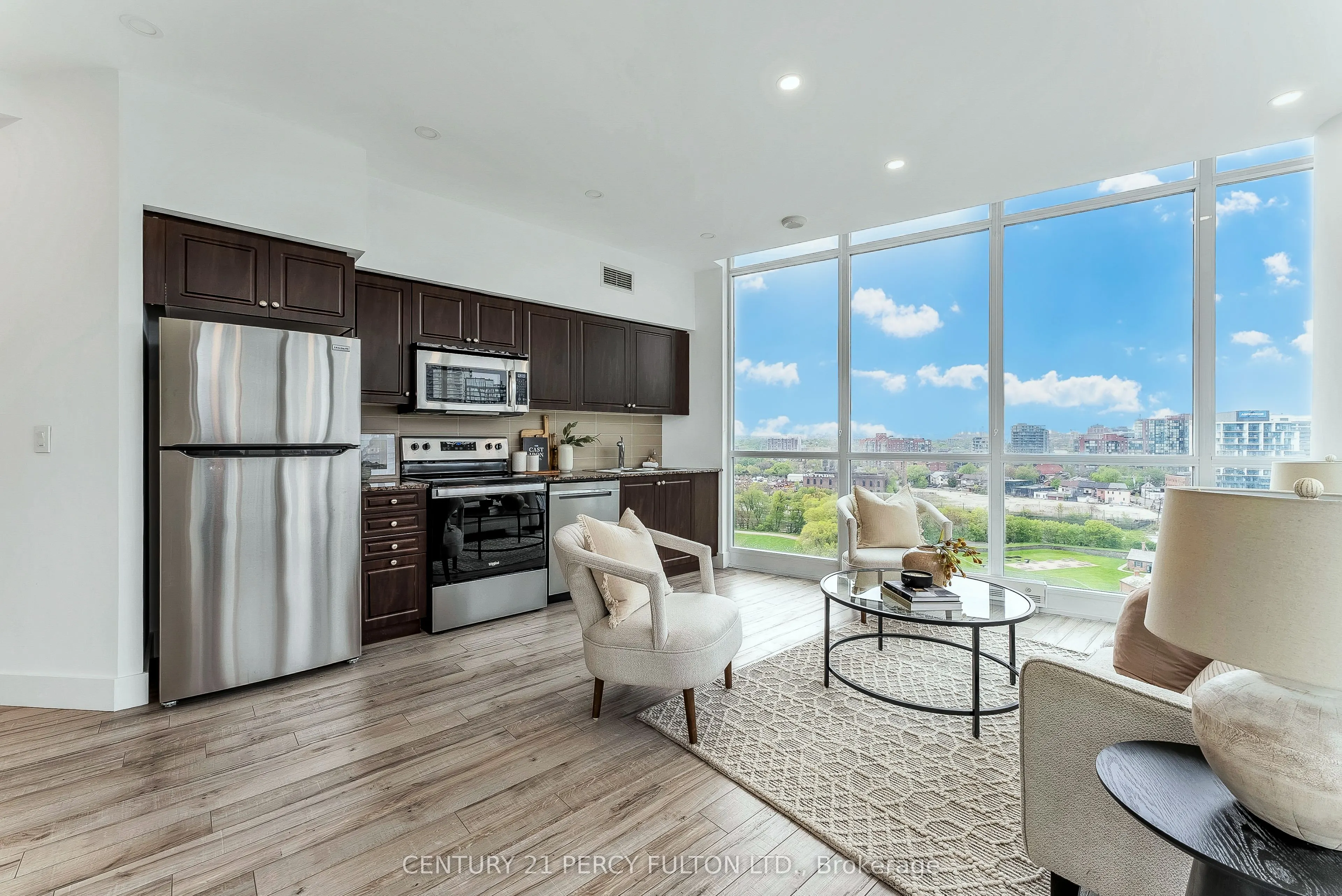 209 Fort York Boulevard, #1663