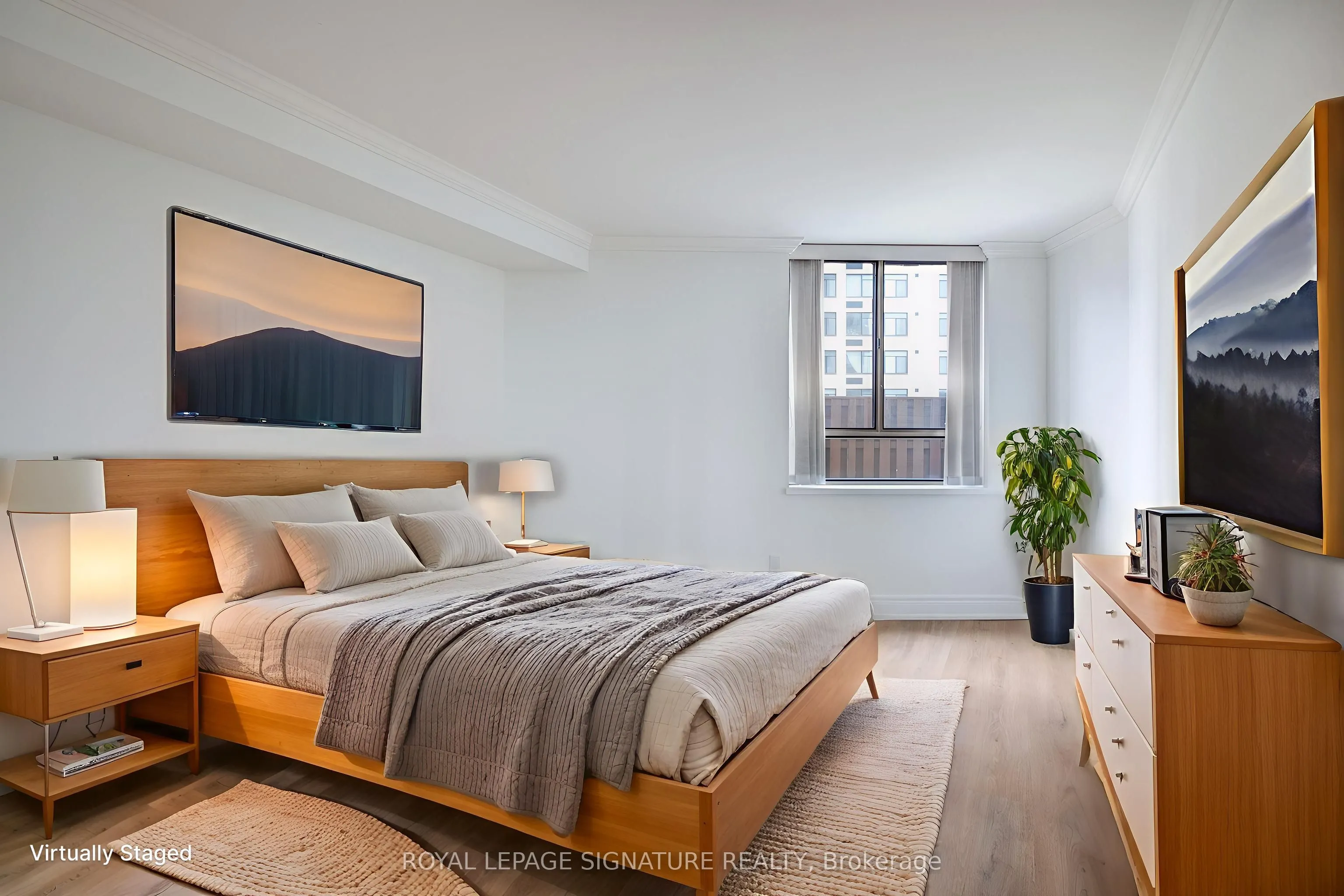 260 Queens Quay W, #507