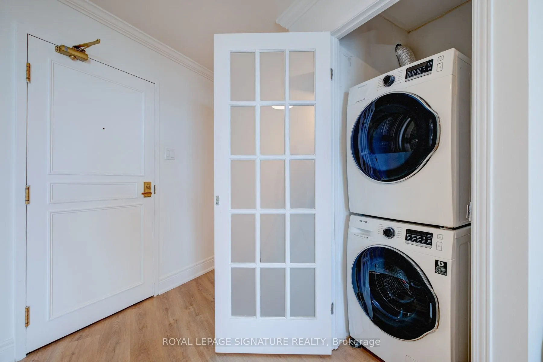 260 Queens Quay W, #507