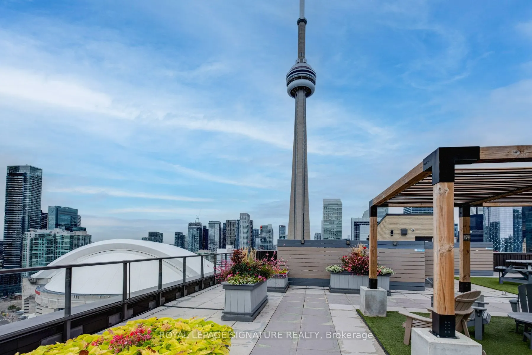 260 Queens Quay W, #507