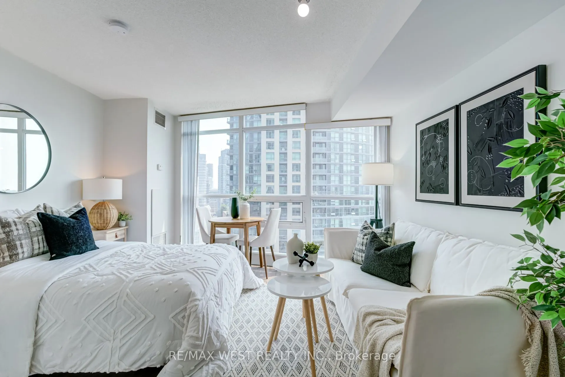 219 Fort York Boulevard, #1407