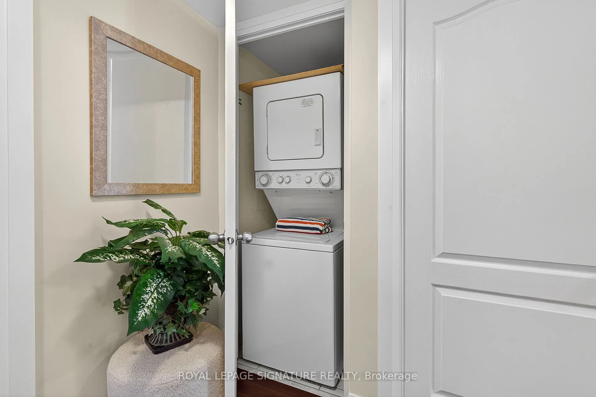 12 Sudbury Street, #411