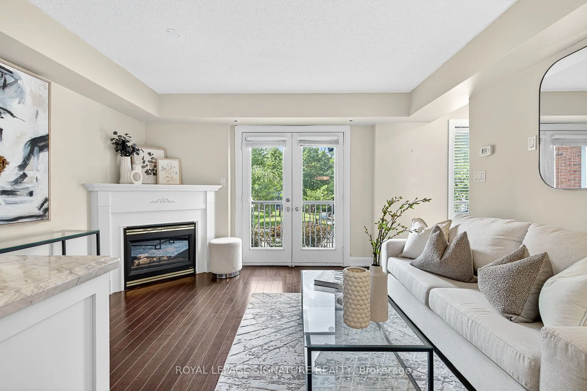 12 Sudbury Street, #411