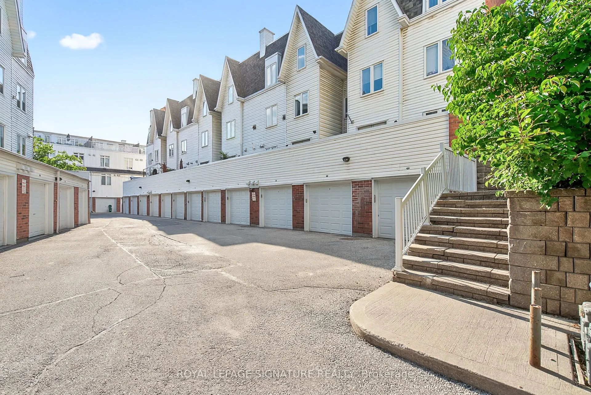12 Sudbury Street, #411