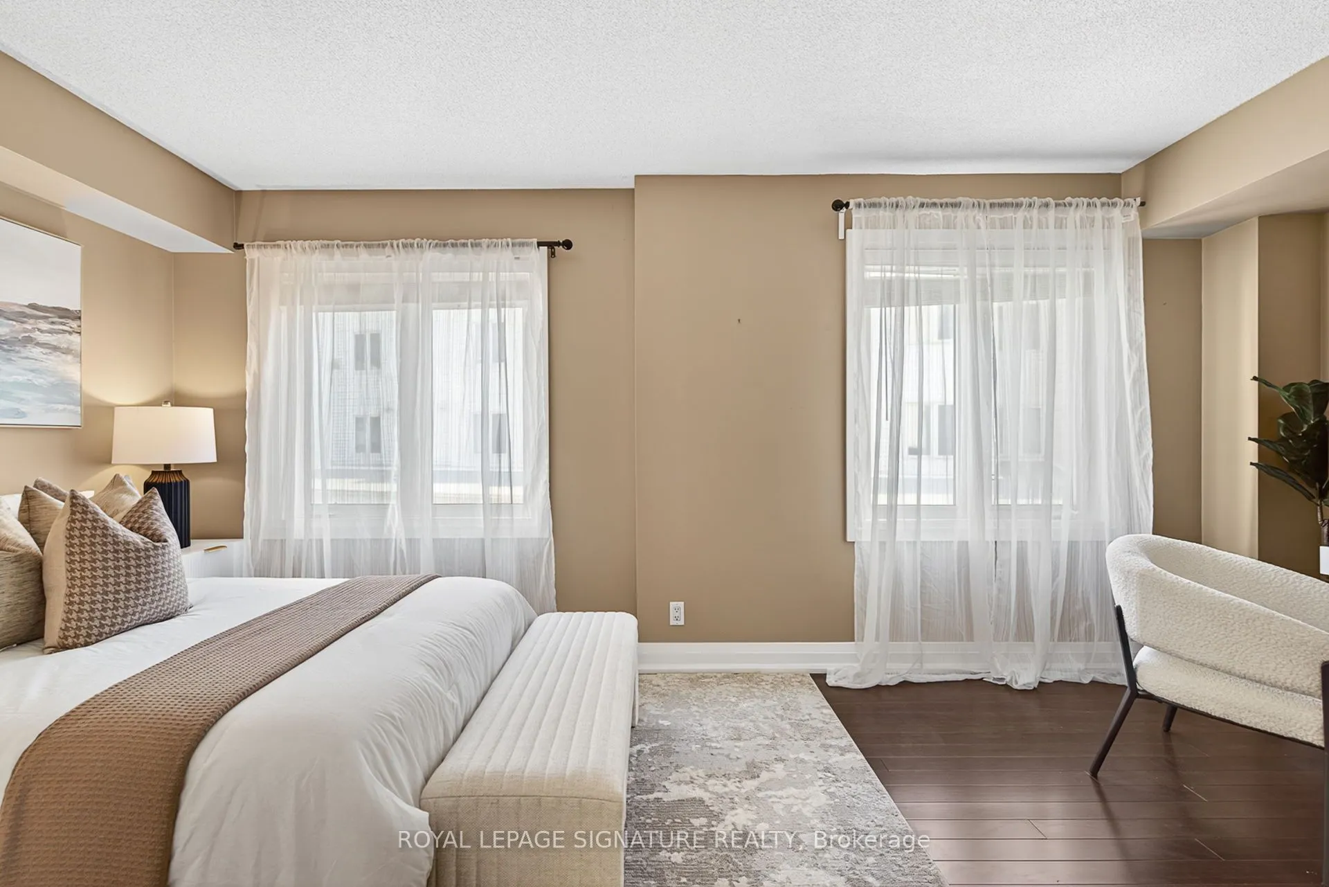 12 Sudbury Street, #411