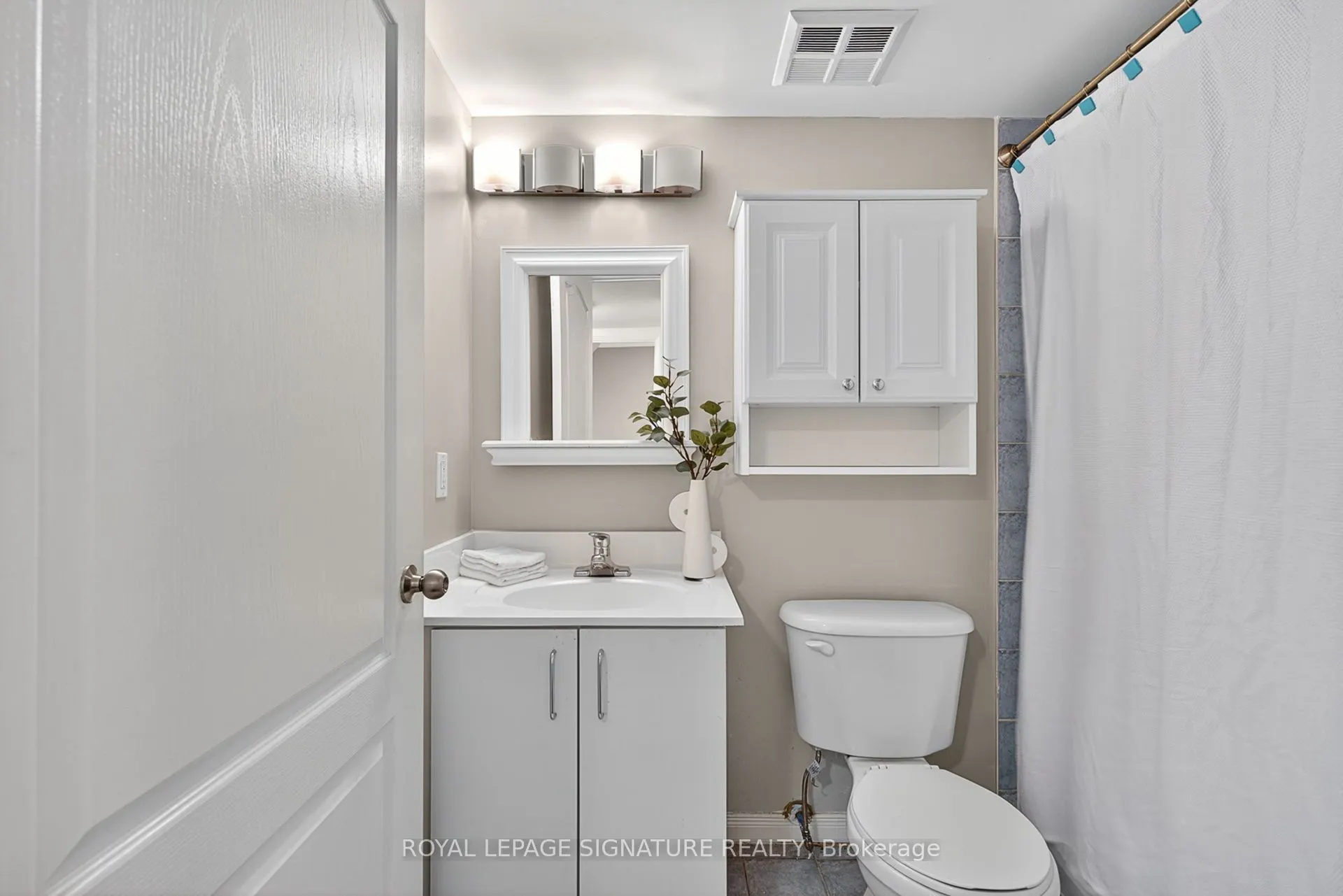 12 Sudbury Street, #411