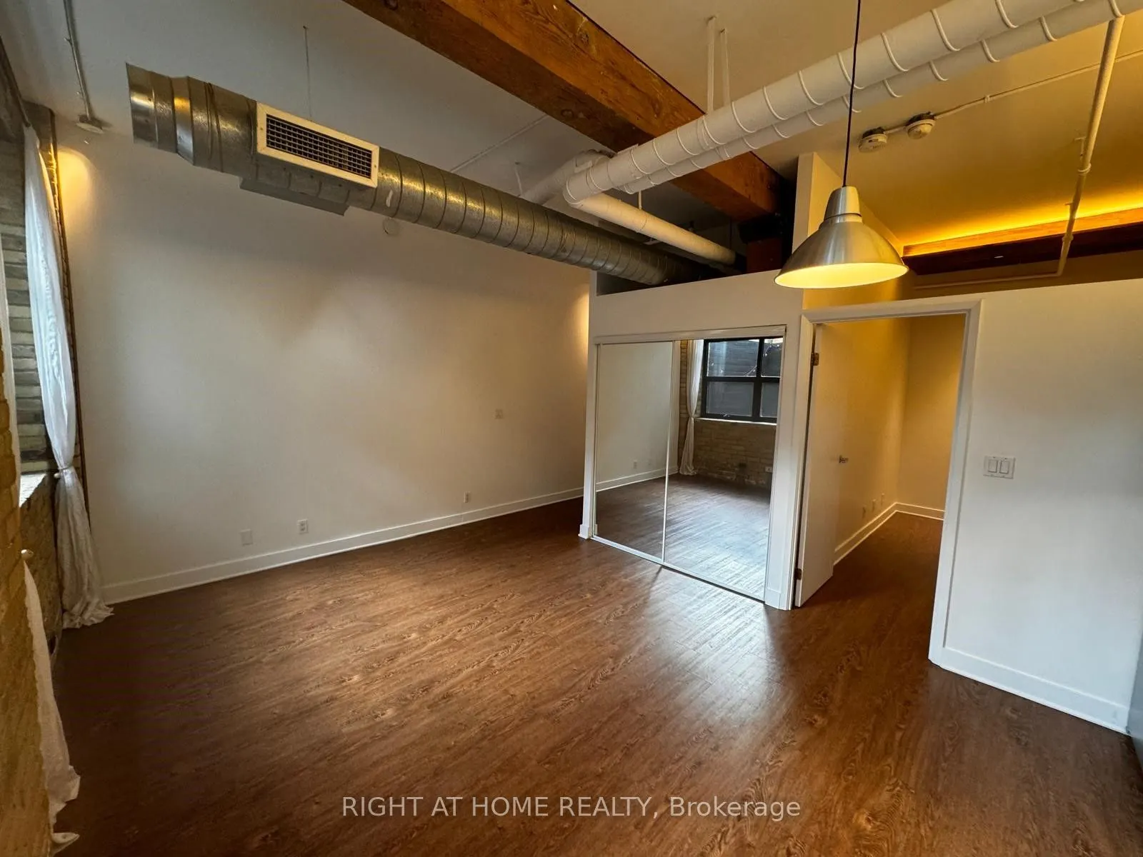 383 Adelaide Street E, #106