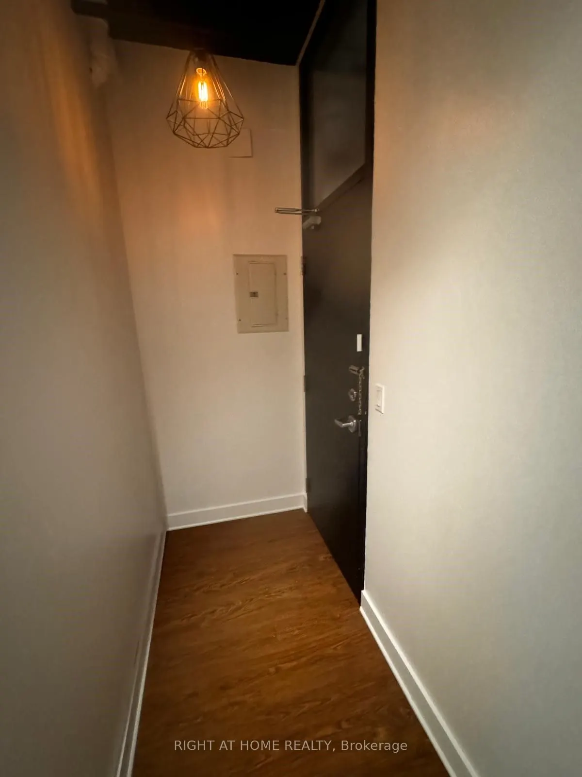 383 Adelaide Street E, #106