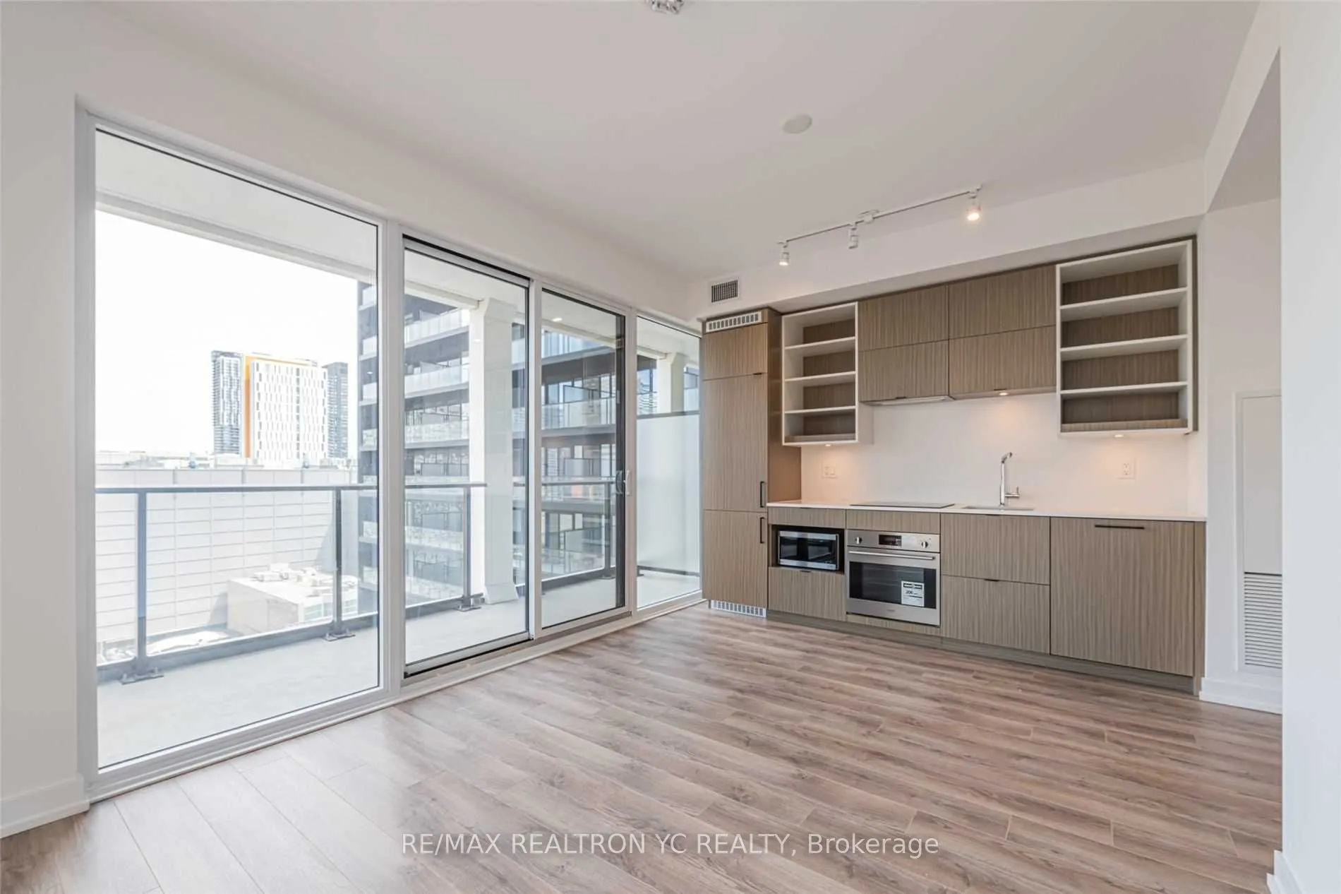20 Edward Street, #717