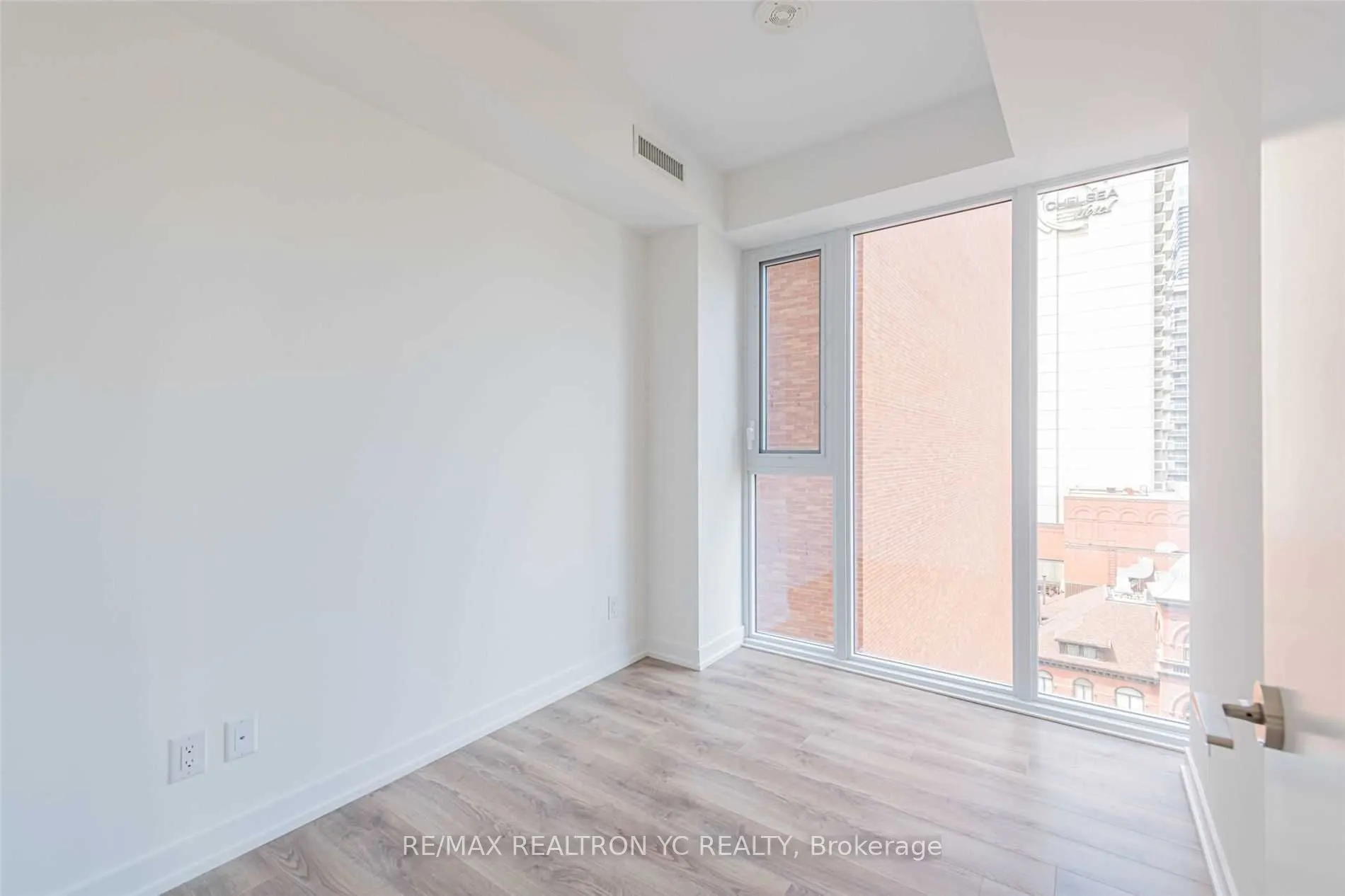 20 Edward Street, #717
