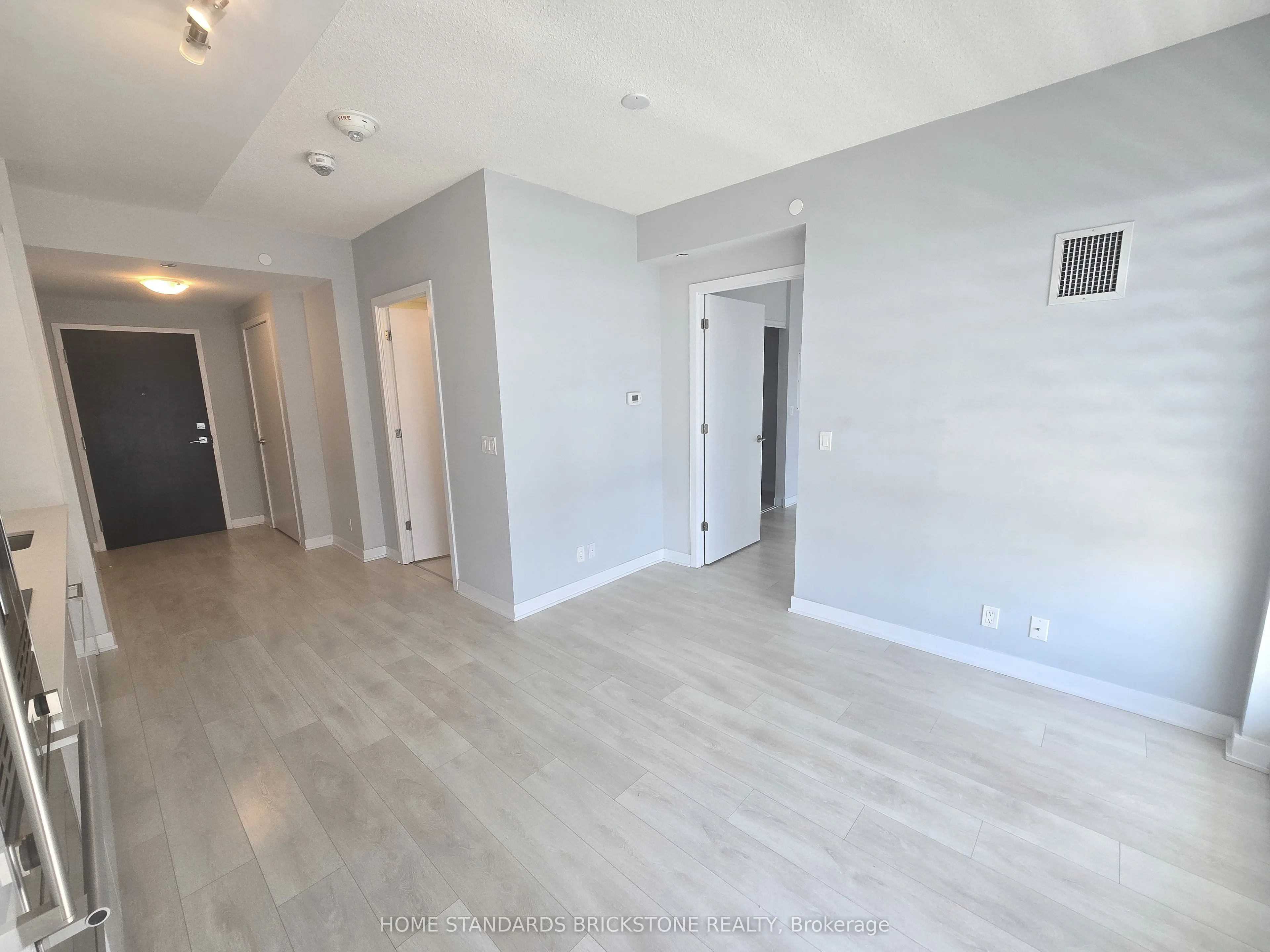 2221 Yonge Street, #3106