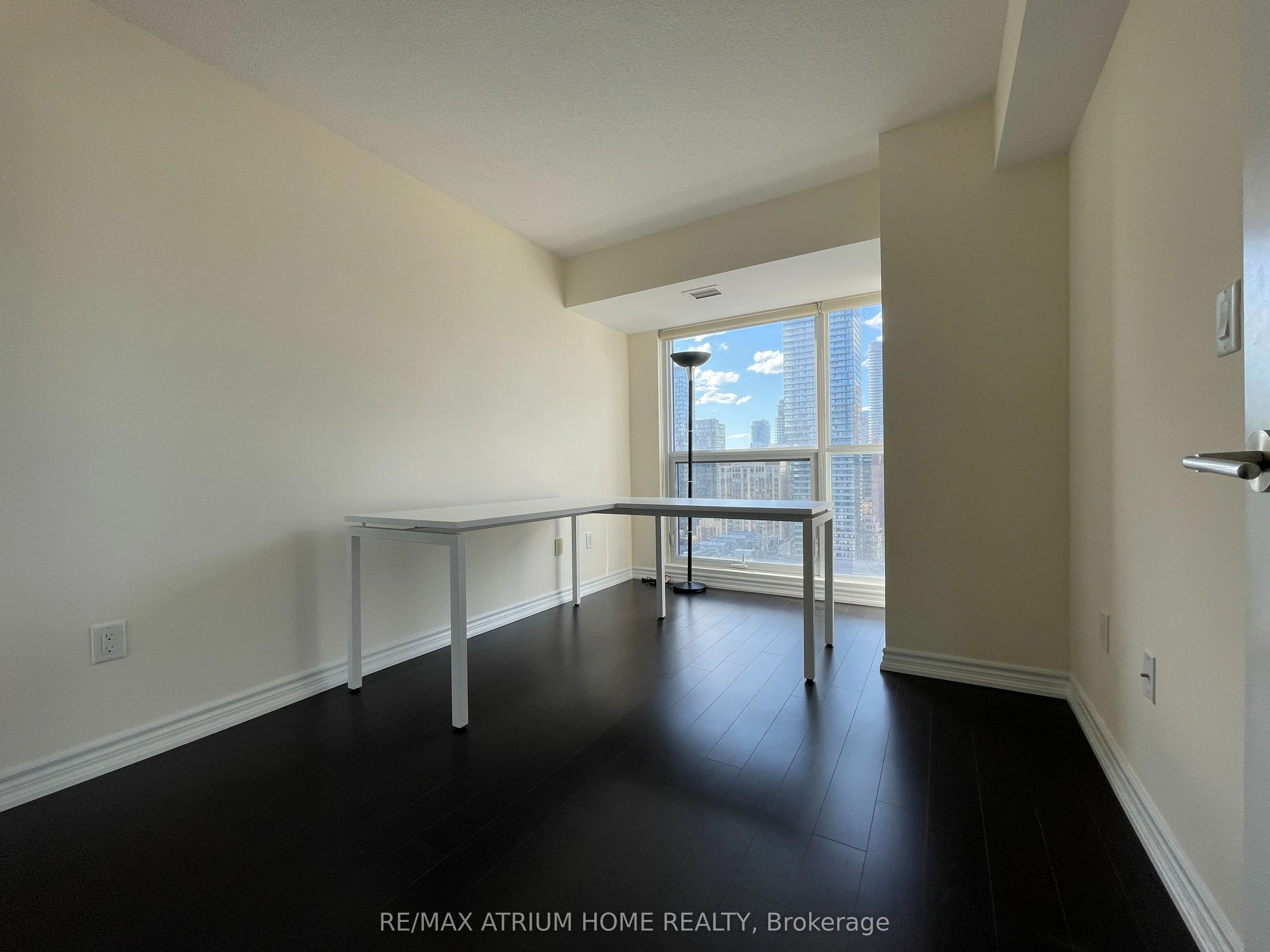 386 Yonge Street, #2602