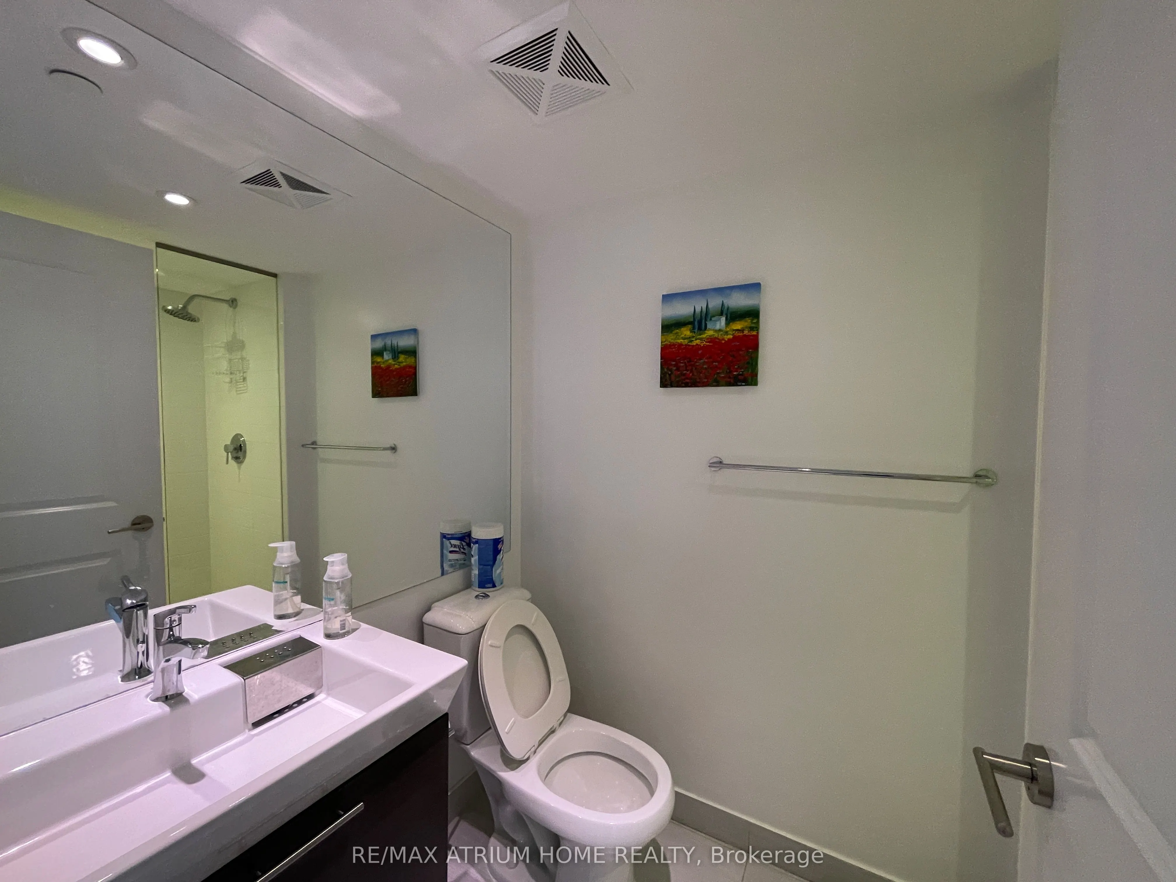386 Yonge Street, #2602