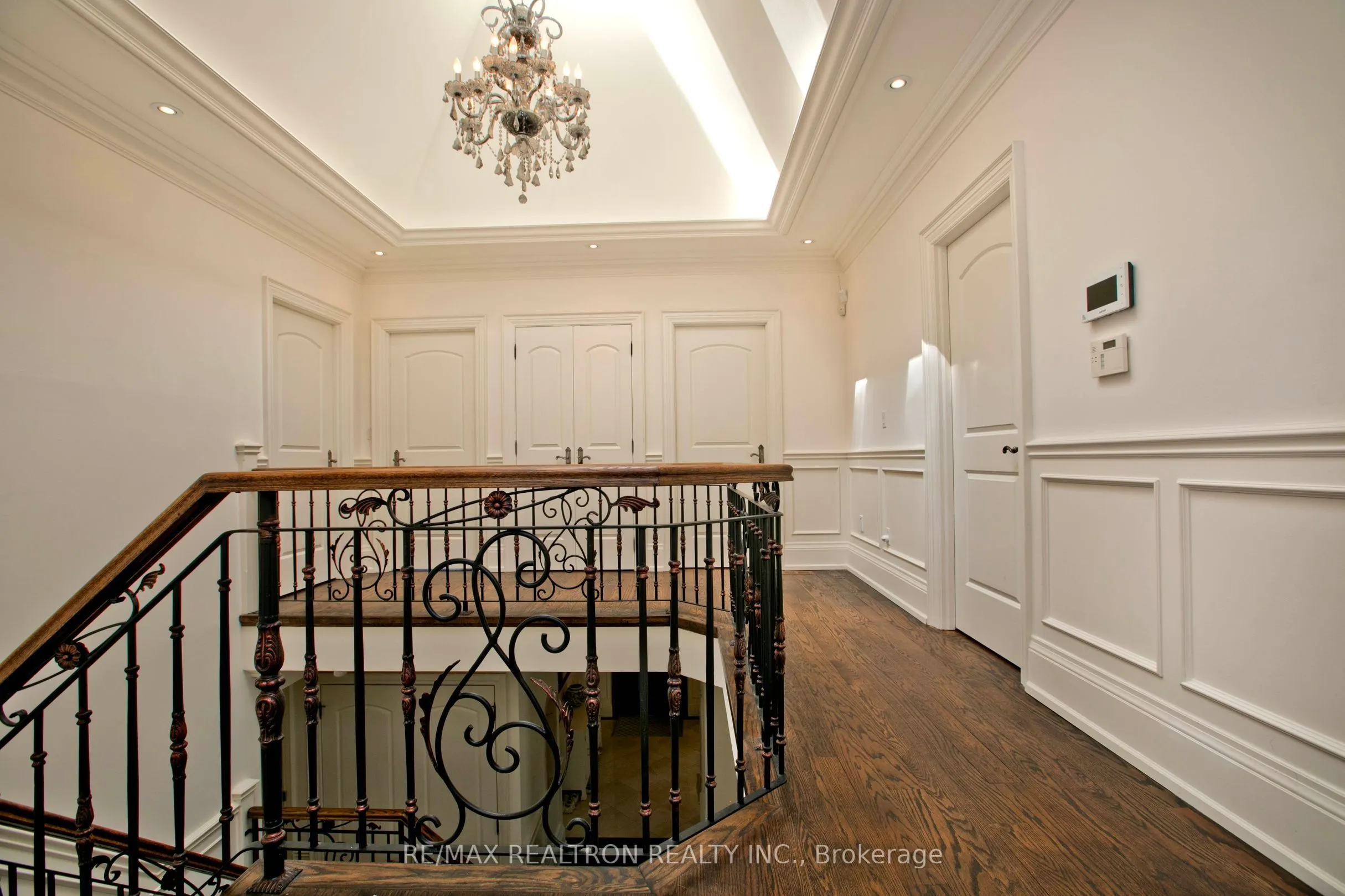 429 Hounslow Avenue