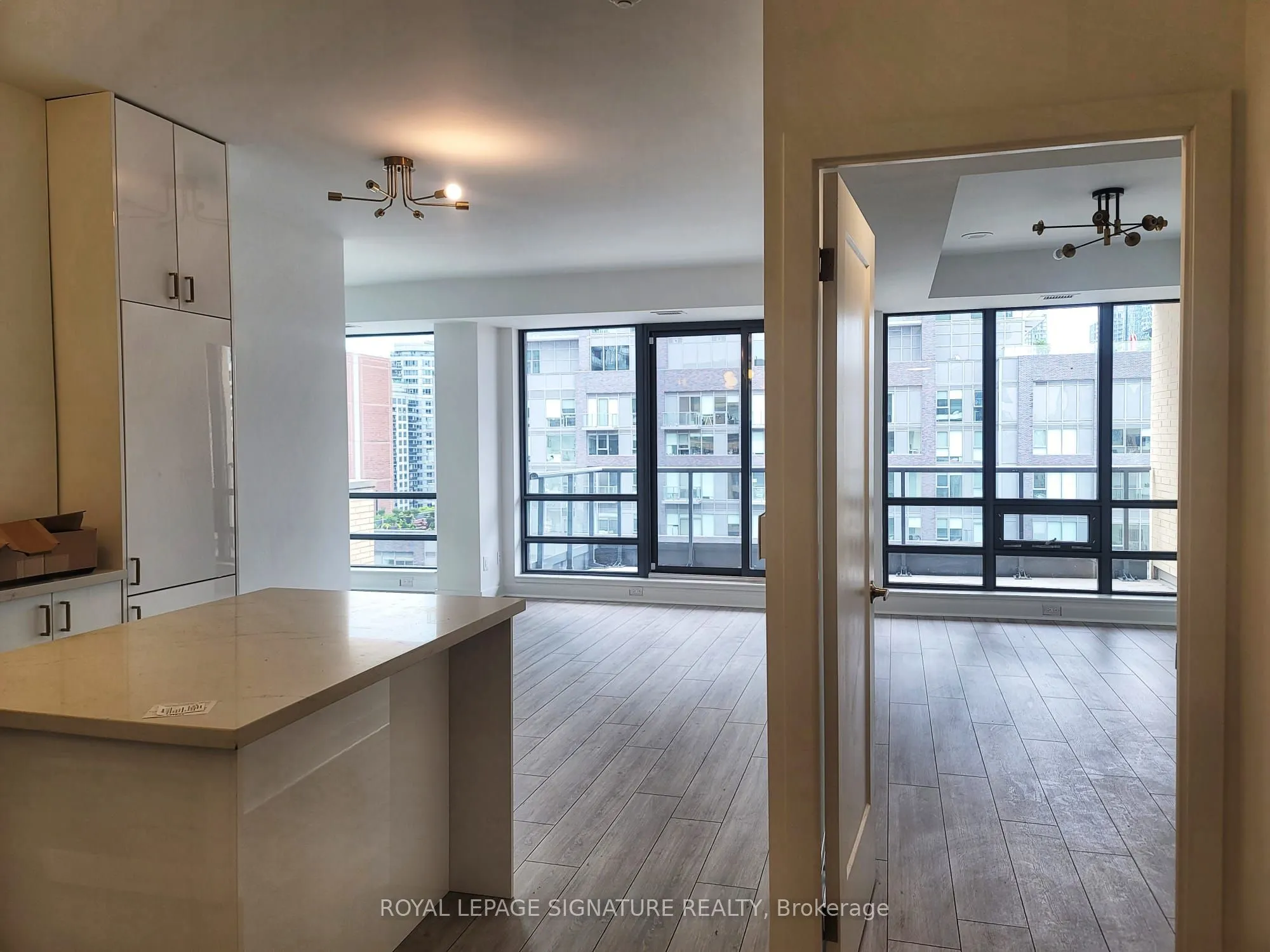 438 King Street W, #1311